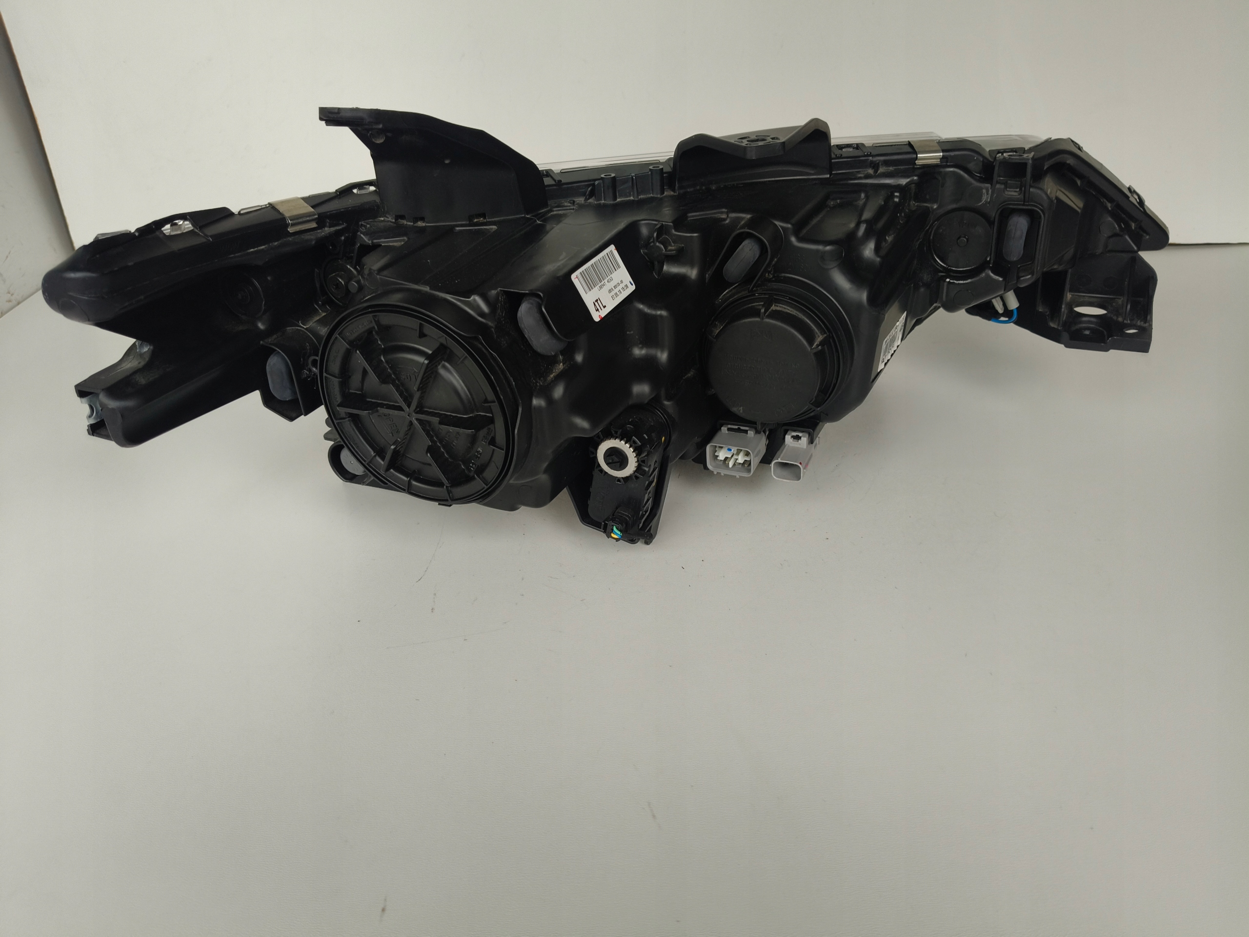 light left REFLEKTOR MITSUBISHI OUTLANDER III 15- LIFT LED