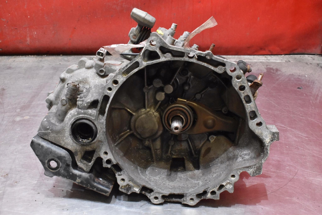 Getriebe TOYOTA YARIS 2 II 1.4 D-4D 90 KM 05-09