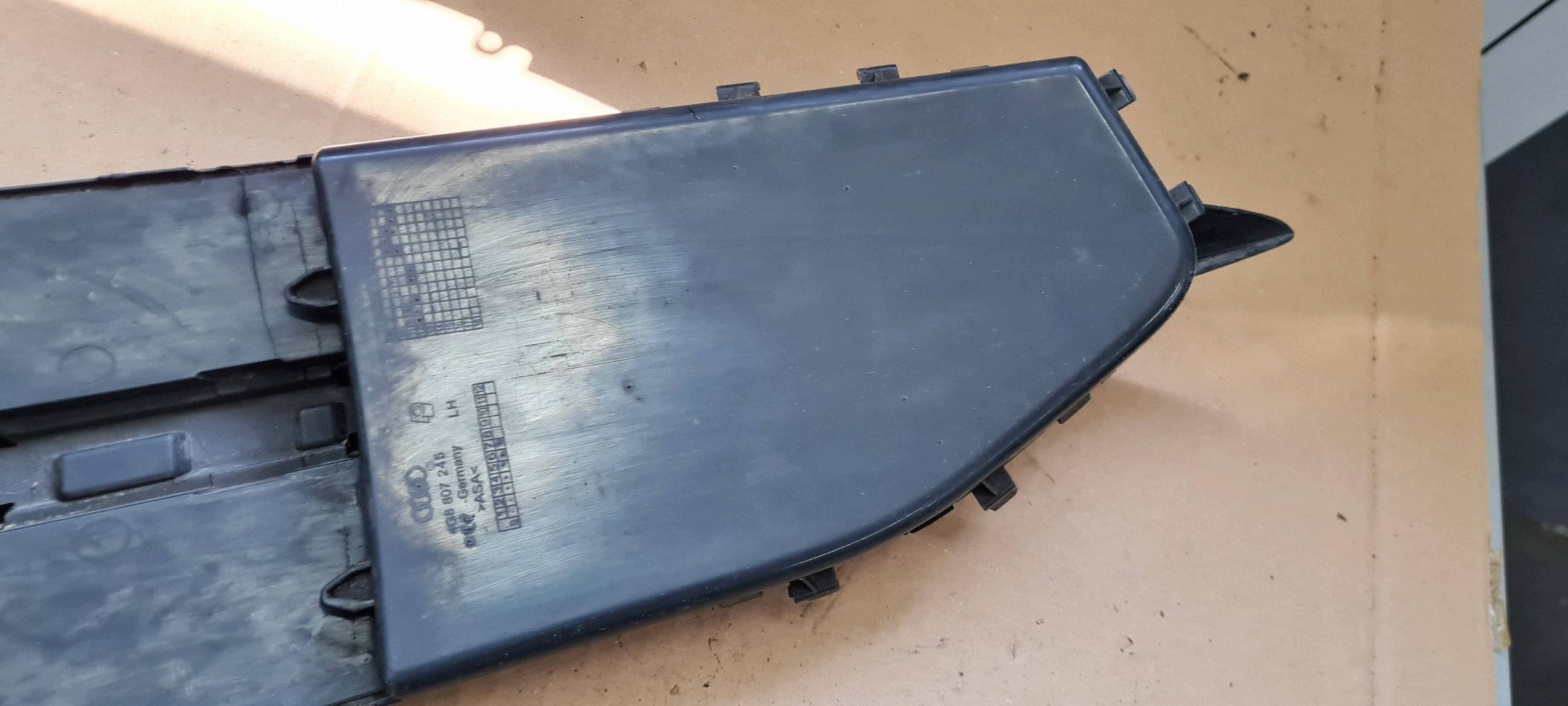 A7 4G grid lower of a bumper left left front SLINE 4G8807681B