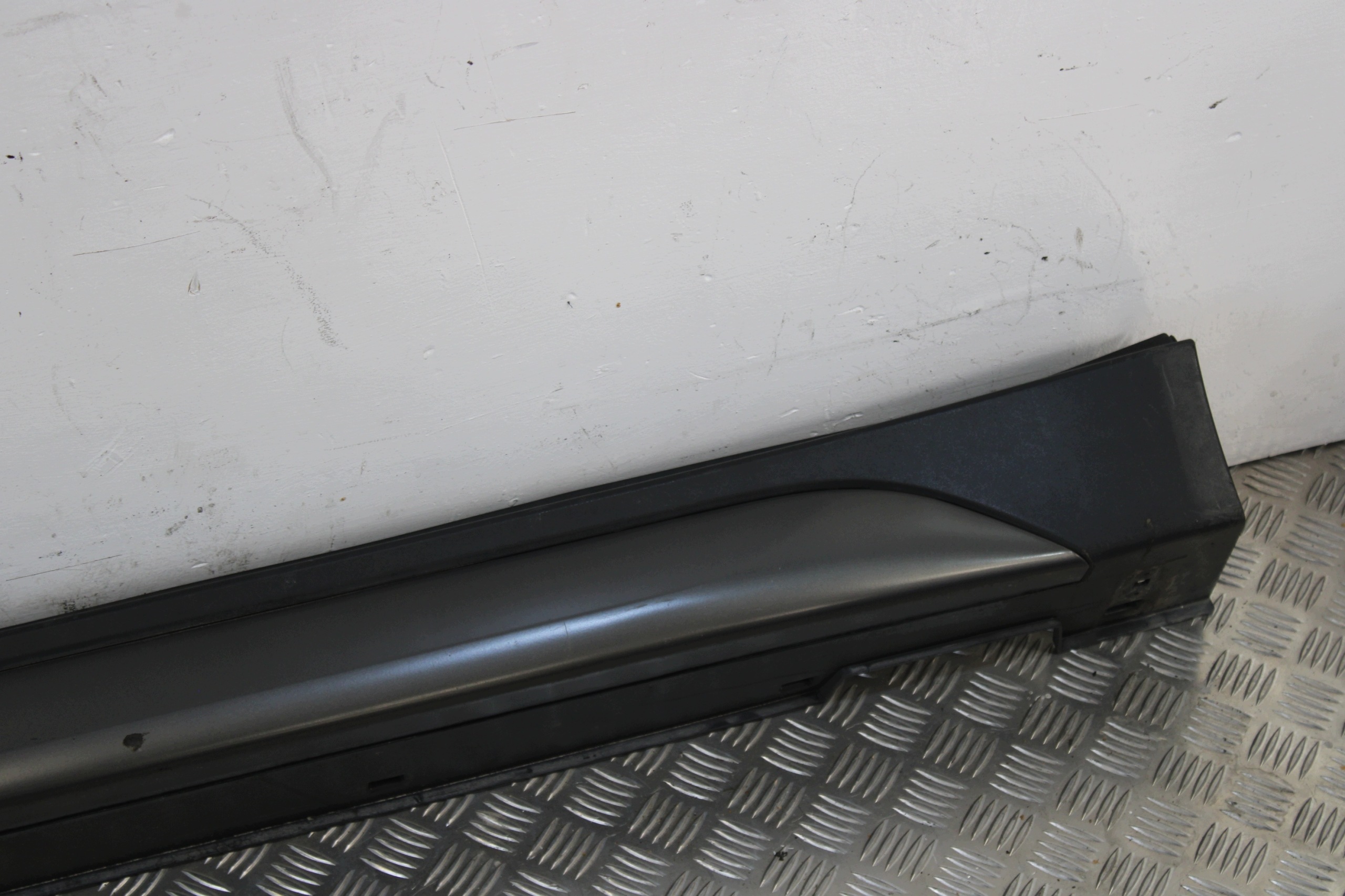 cap threshold left threshold left 87753-D7100 HYUNDAI TUCSON III 3