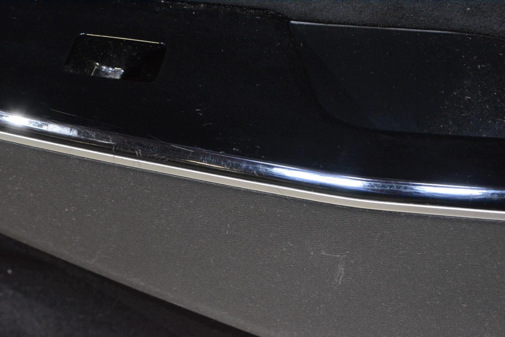 boot upholstery right front 82SU4-CV000 KIA EV6 GT 21-24