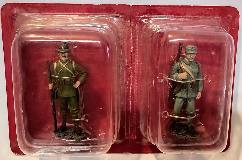Chaser alpin Ita. & Chasseur Aut. 1/32 Hachette Soldats De 14-18 No21 plyn.