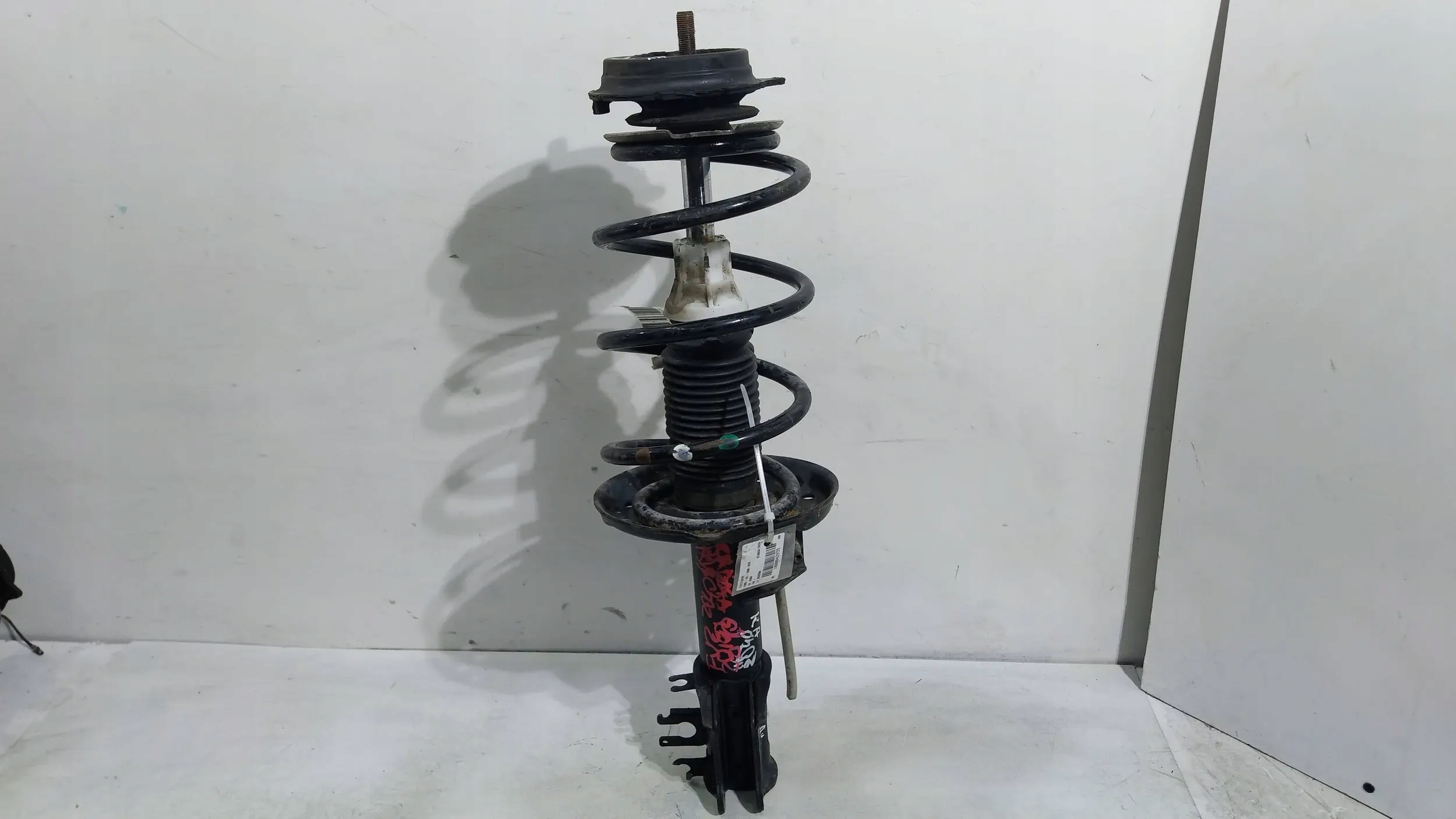 shock absorber front left Ford KA 1.2B 08