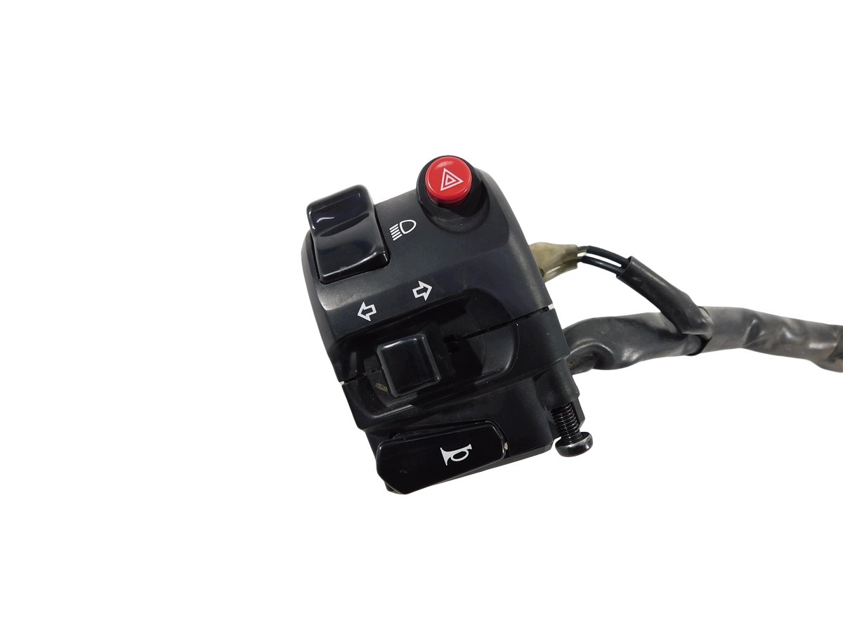 Prepínač Ľavý Predný Yamaha YZF-R6 RJ15 08-16 U-11 13S839690000