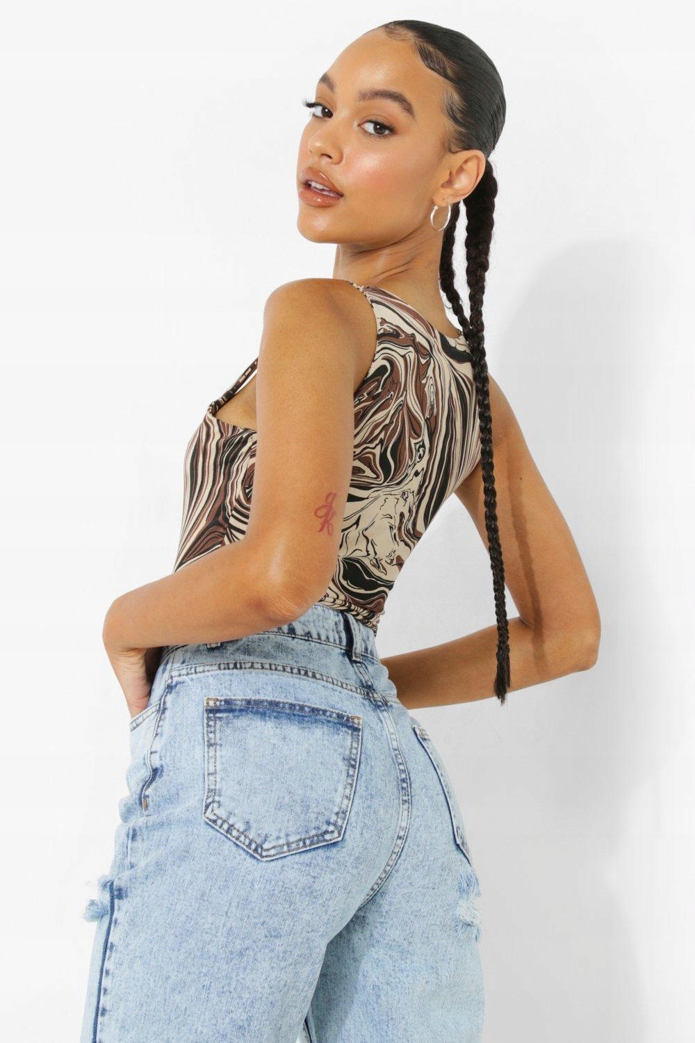 BOOHOO BODY DAMSKIE BRĄZOWE KLASYCZNE Płeć kobieta