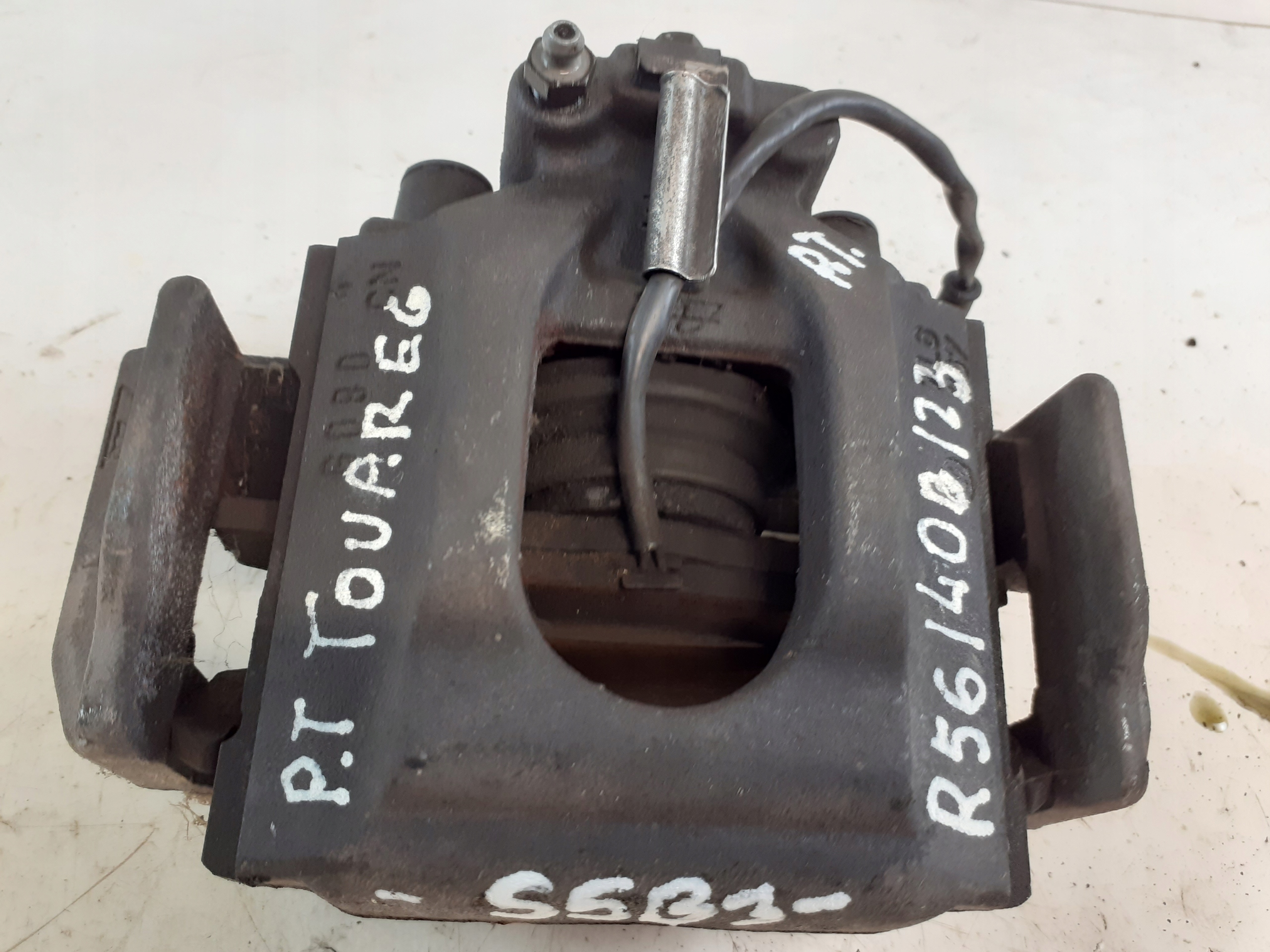 caliper brake rear part right TOUAREG 7L