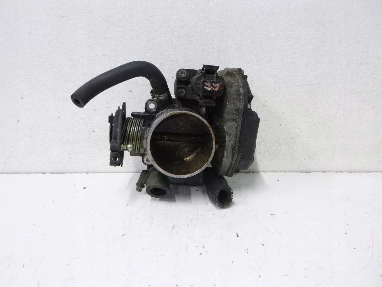 Drosselklappenstellmotor Audi A4 B5 1.8 1997r.