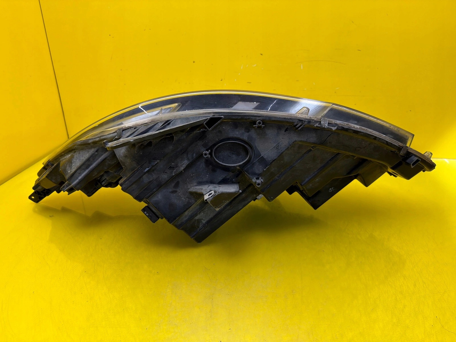 light right Opel Zafira C Tourer 2012-2016 lens 13399859