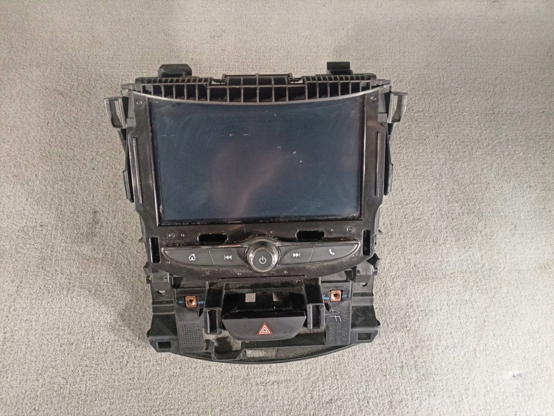 дисплей Chevrolet CRUZE 2017