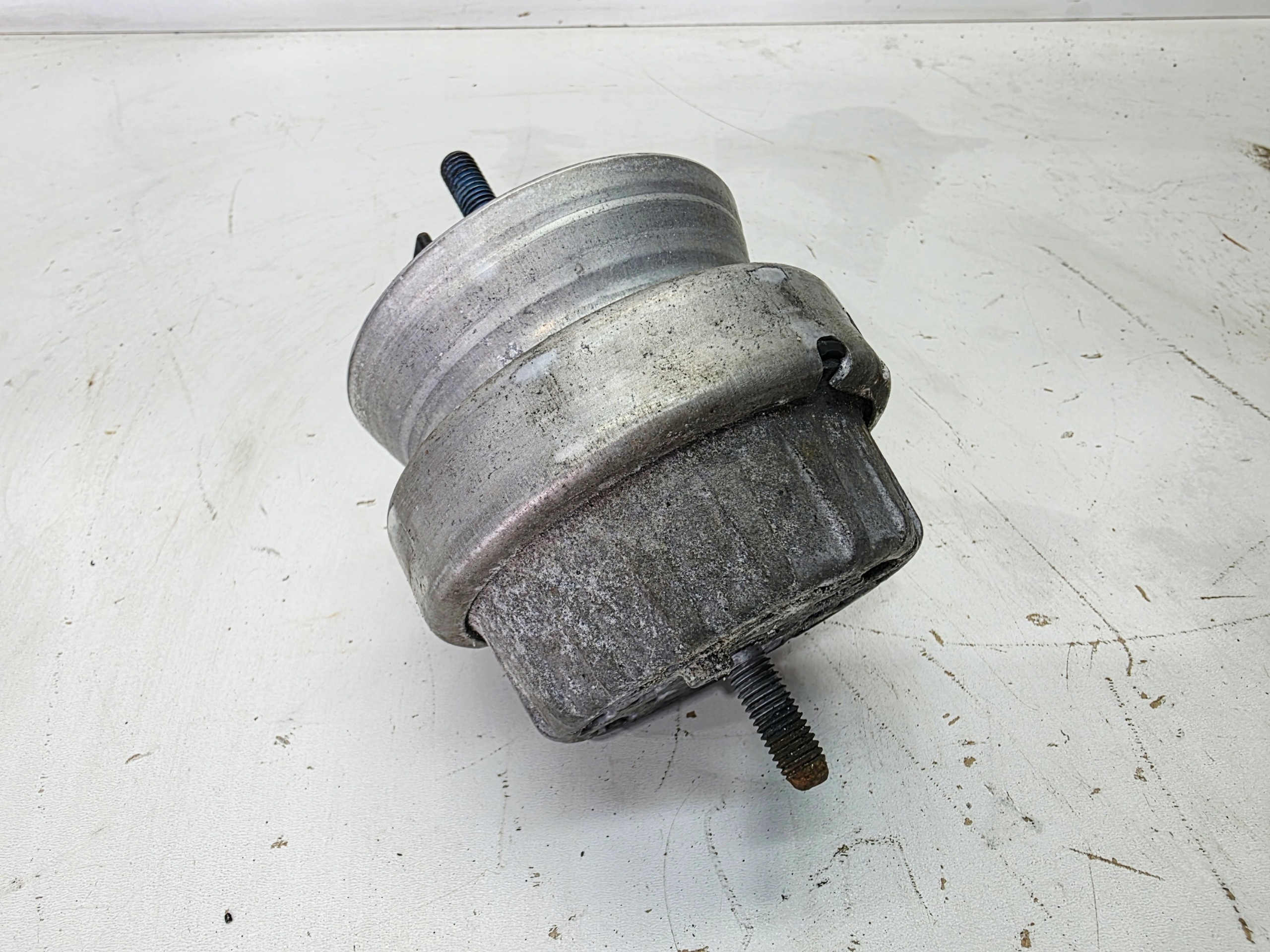 airbag engine mount right without of the sensor AUDI A6 C6 2.0 TDI 4F0199382BT