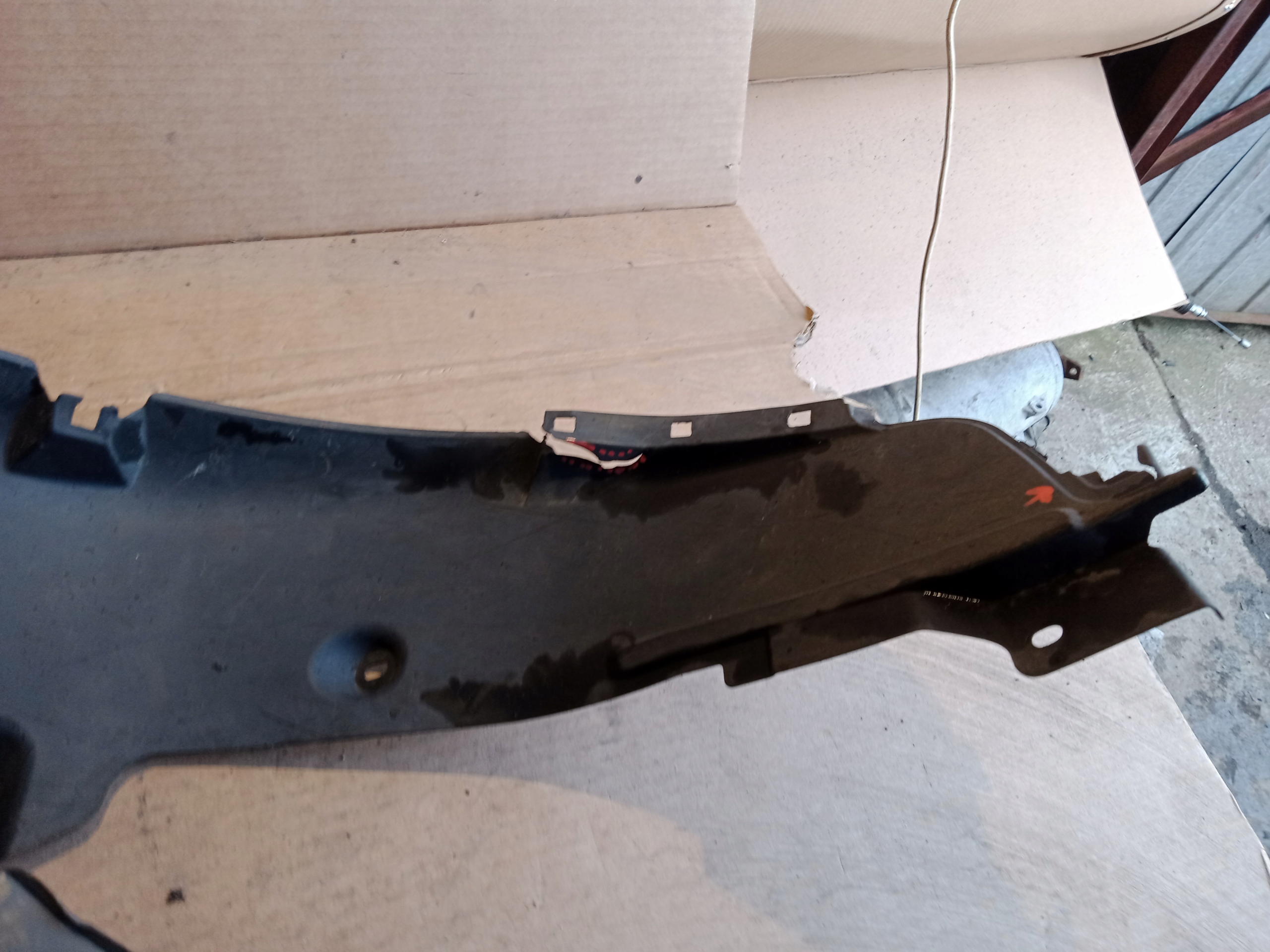 HYUNDAI SONATA mudguard left front 2006-09R