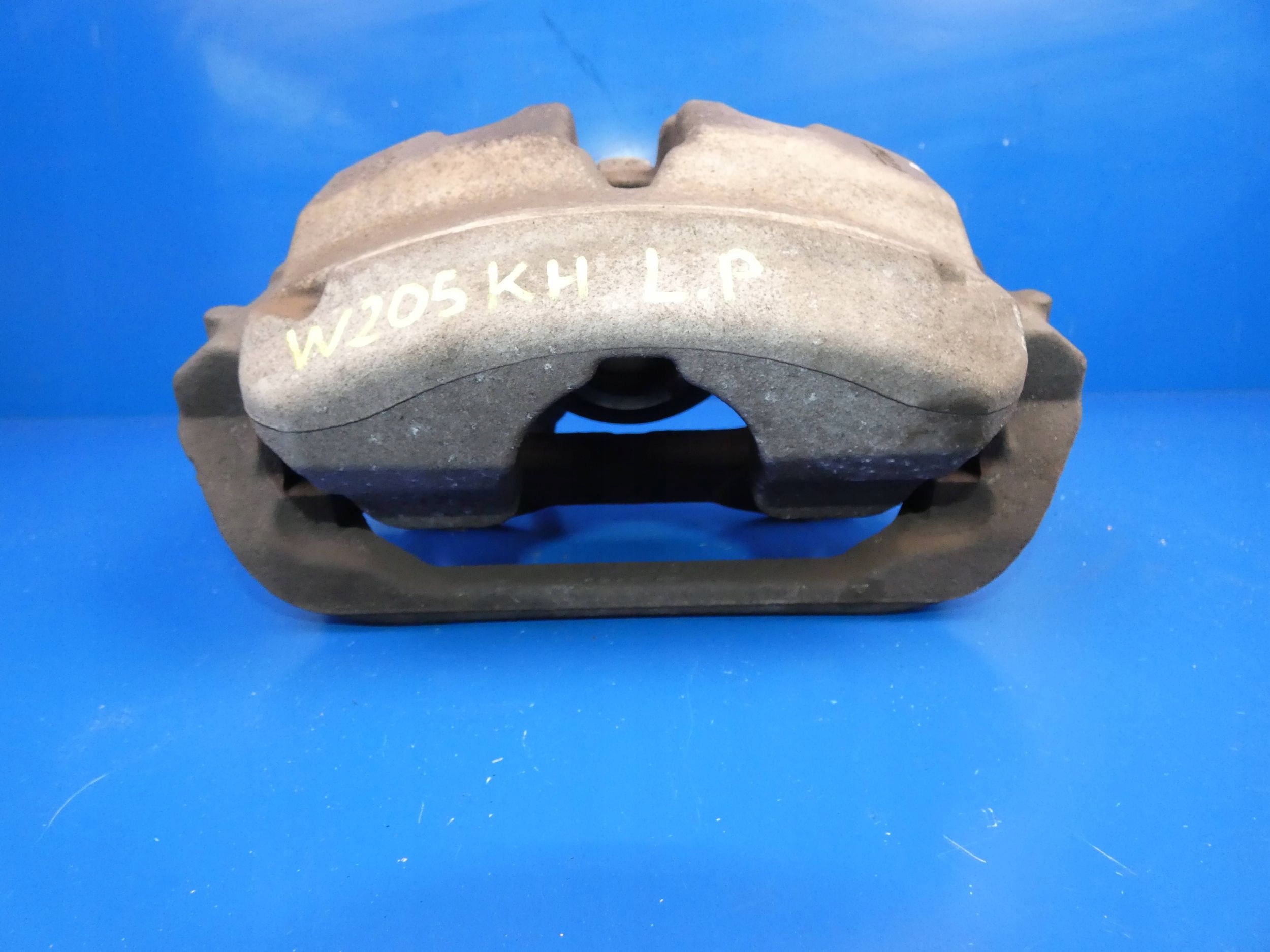 MERCEDES C KLASA W205 caliper brake left front 330X32