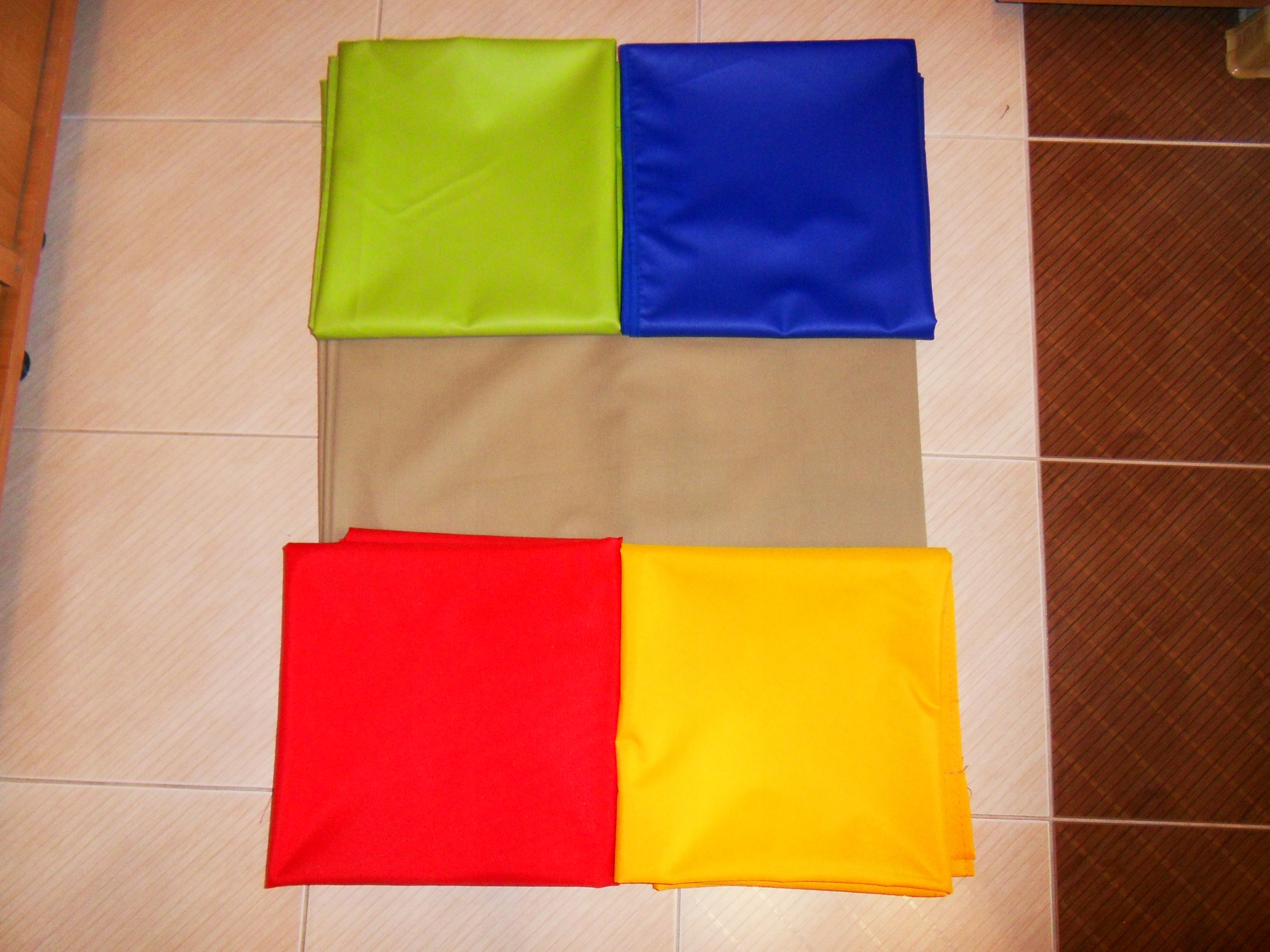 DASZEK MATERIAŁ DO PIASKOWNICY 170X170 Marka inna