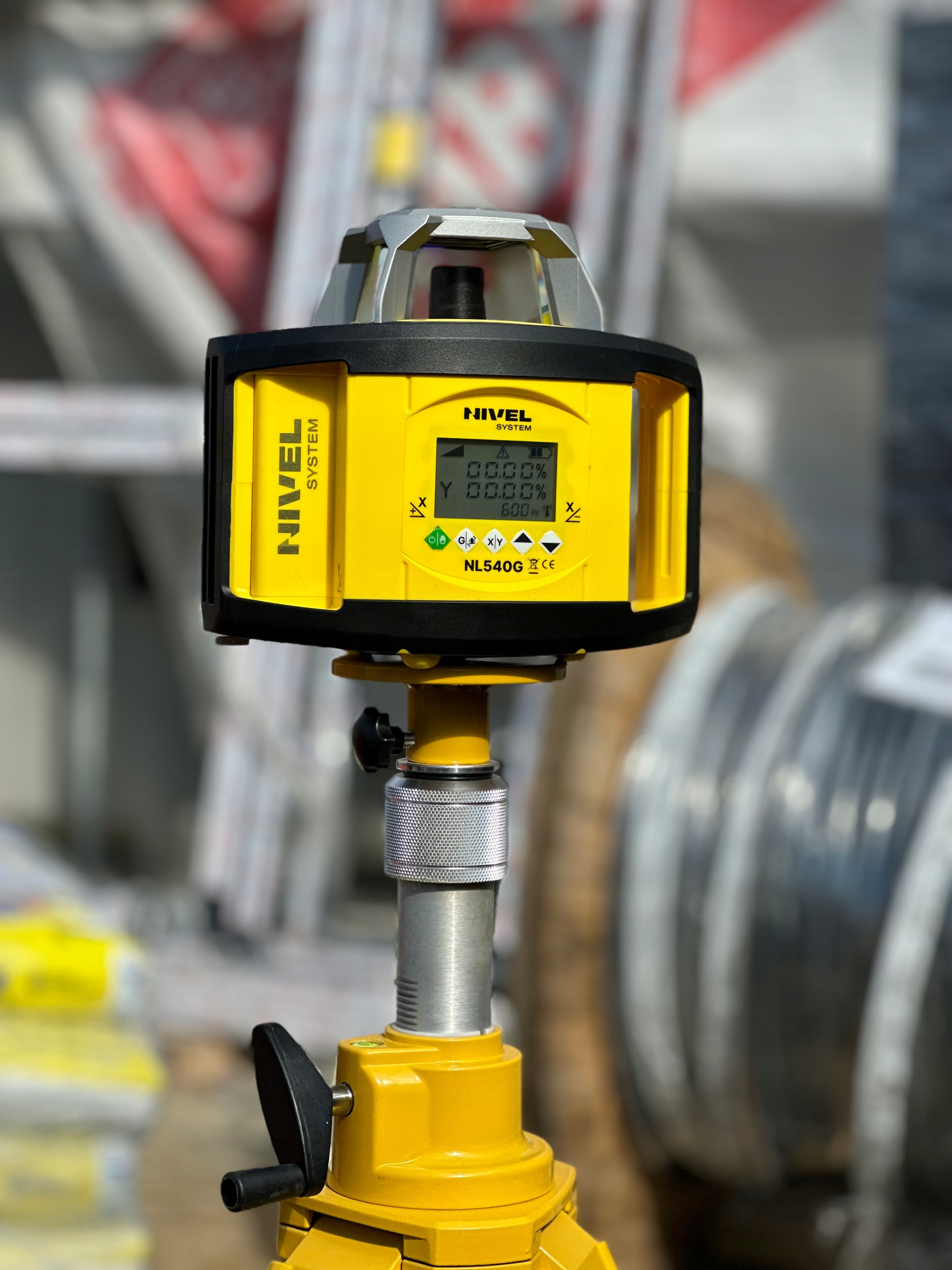 NIWELATOR LASEROWY NIVEL NL540GDIGITAL+ŁATA+STATYW Stopień ochrony IP54