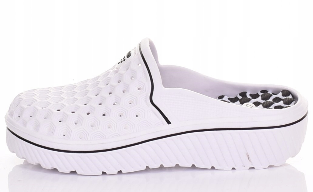 DAMSKIE KLAPKI PIANKI LEKKIE CHODAKI KOTURN WSUWANE NA LATO DO PRACY DOMU Rozmiar 37