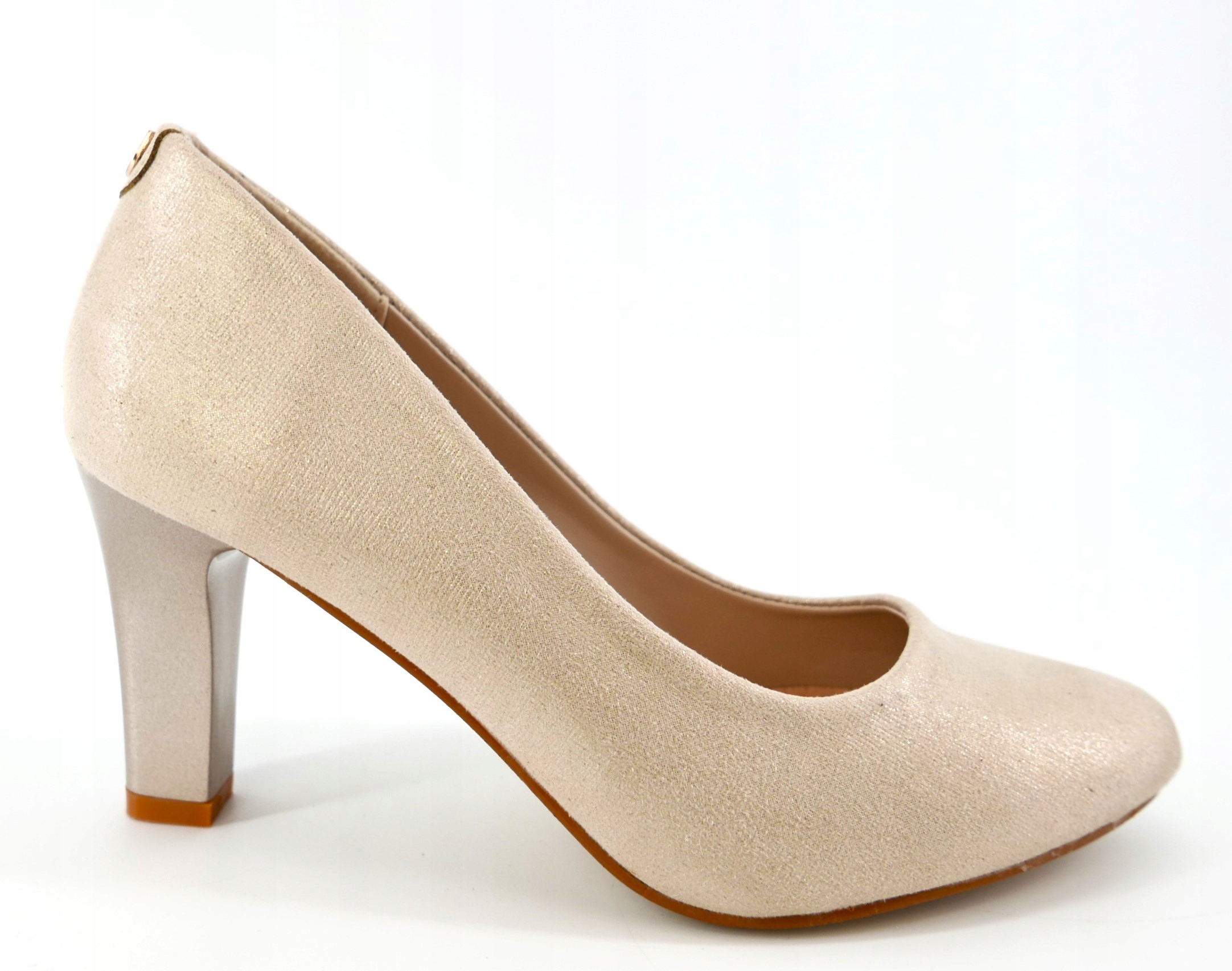 Goodin Béžové Lodičky Na Podpatku S Leskem R36