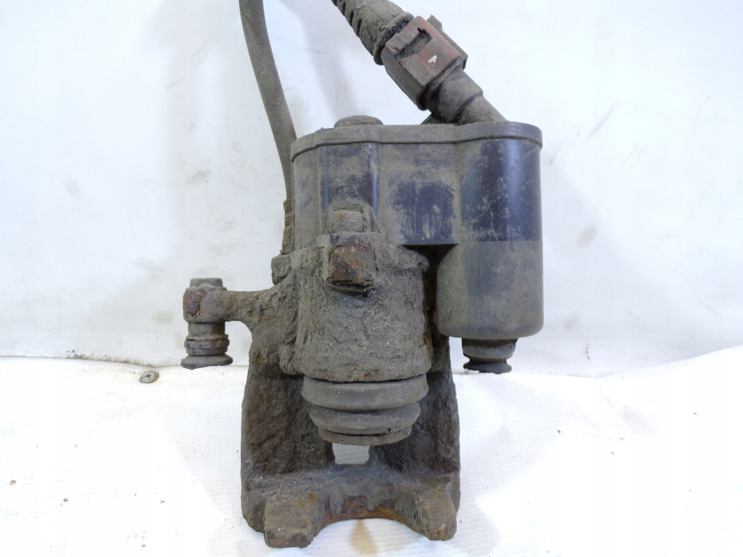caliper brake left rear rear part electrical AUDI A6 C6