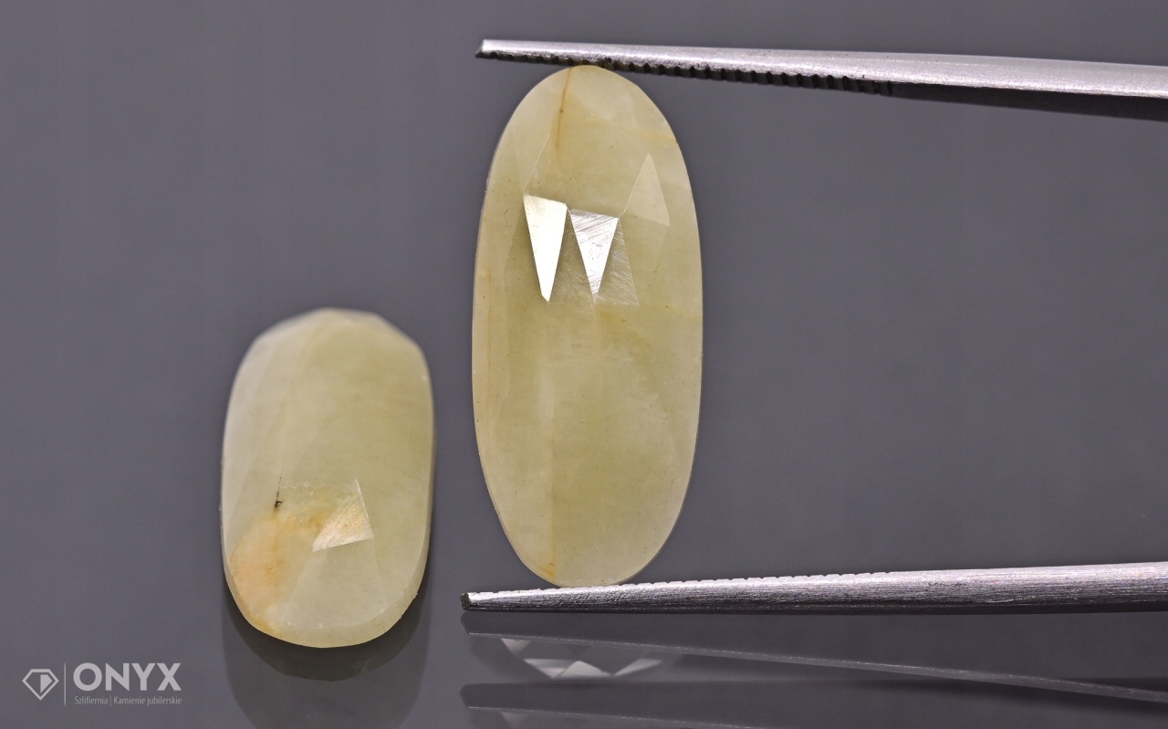 Safír fasetovaná rozeta Para ovál 21x9 mm