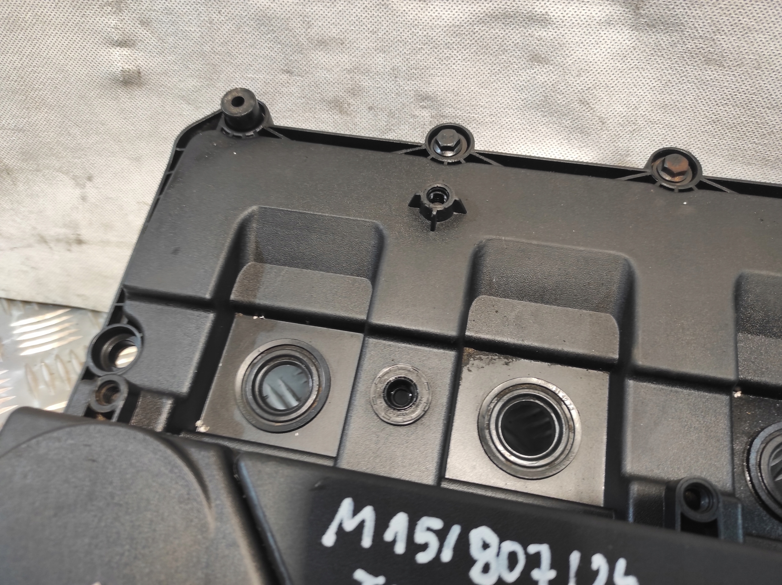 Abdeckung der Ventile FORD TRANSIT TOURNEO MK7 VII 2.2 D