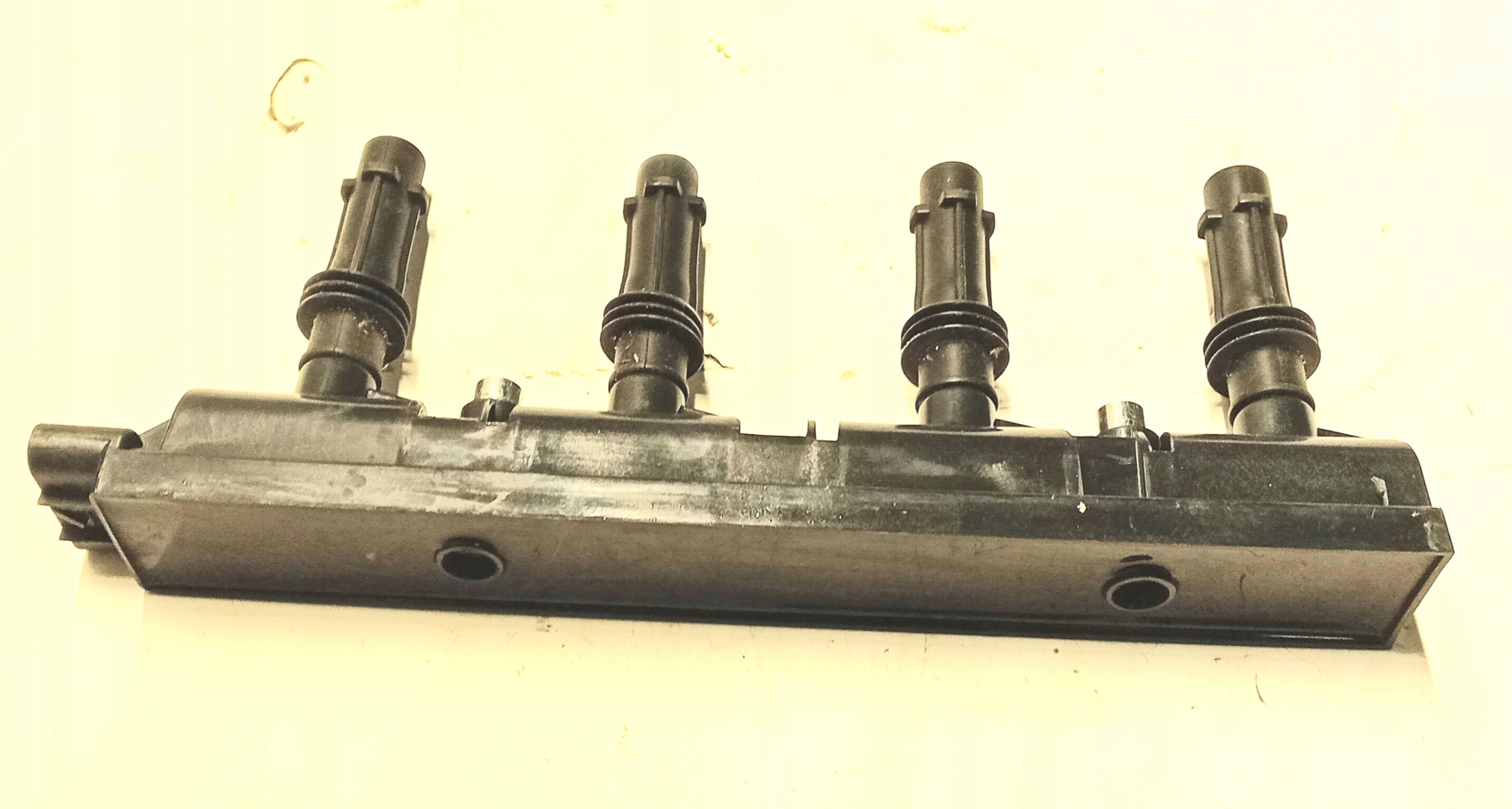 Bobine d’allumage 1.2 Essence OPEL CORSA E ENT960026