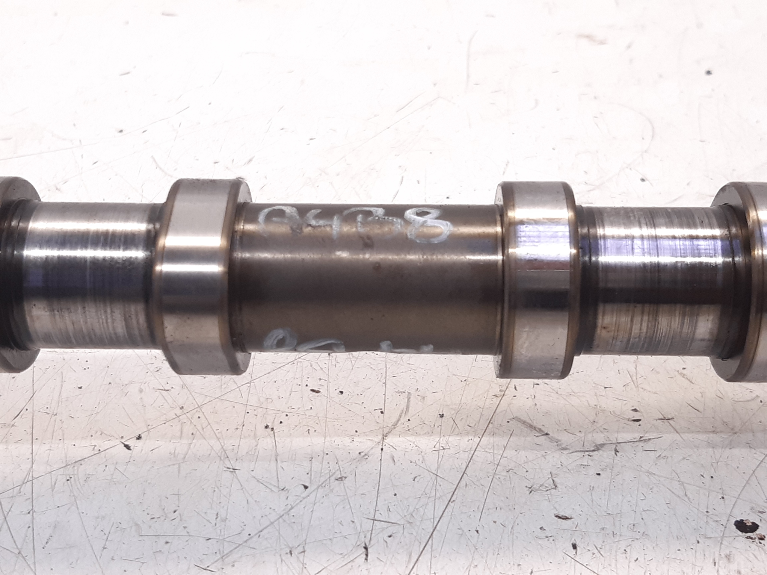 cam exhaust 06H102H Audi A4 B8