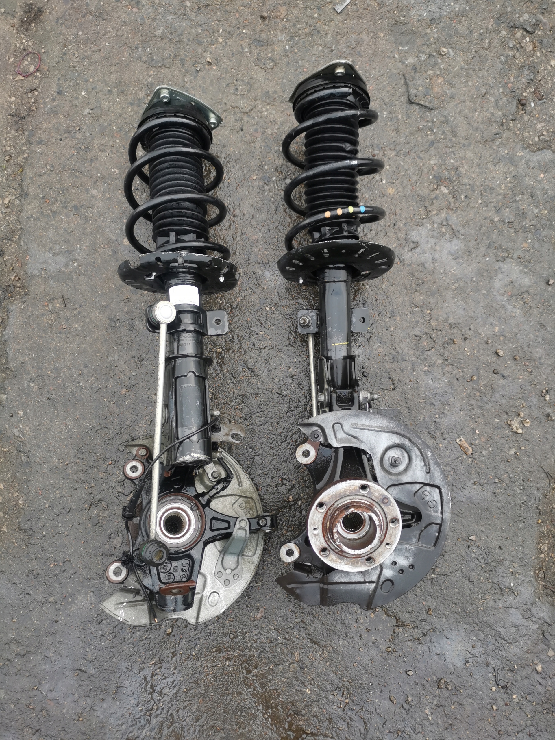 shock absorber left swing left PEUGEOT 3008 II