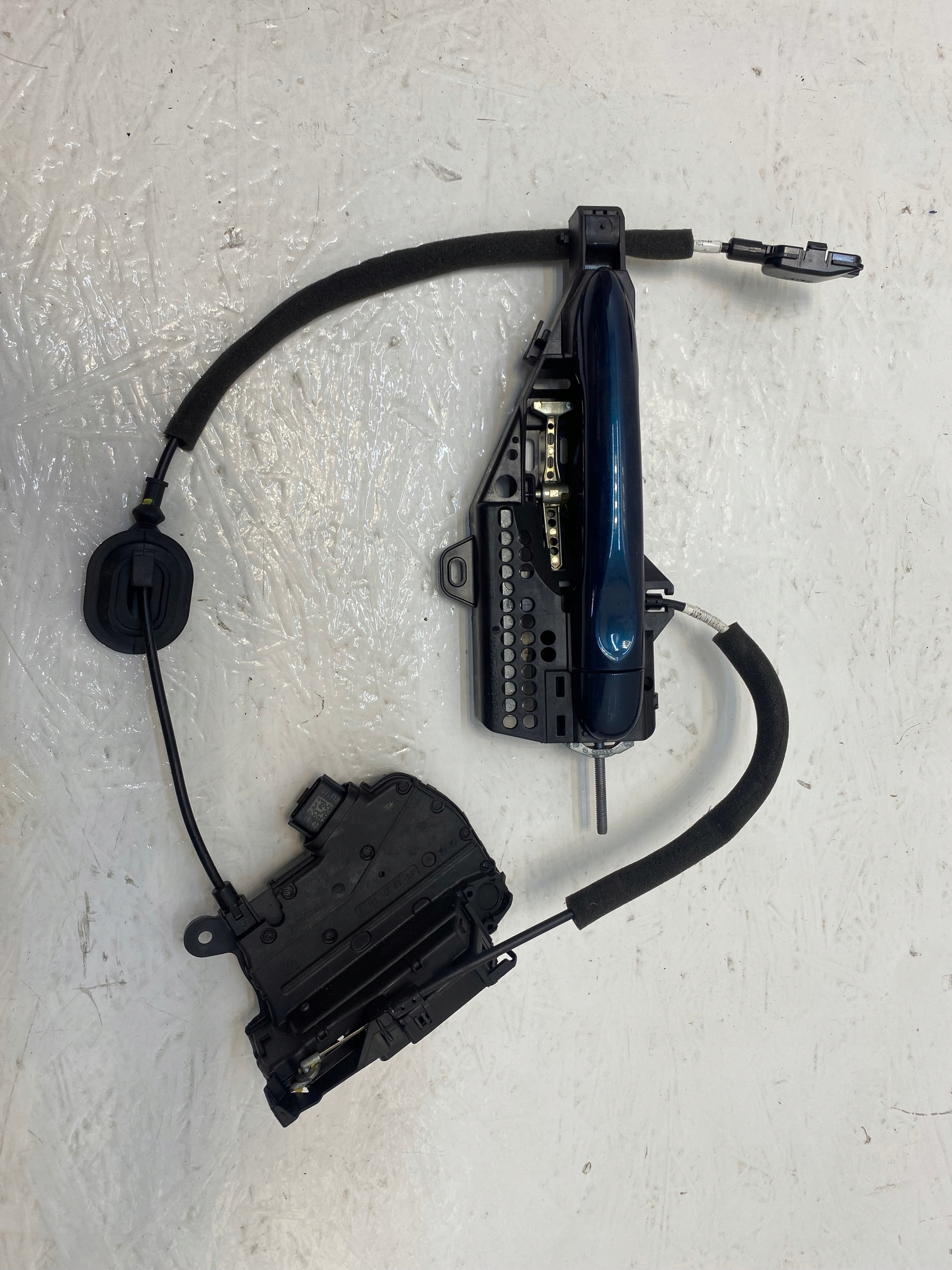 805034742R - RENAULT CAPTUR ДВЕРНИЙ ЗАМОК РУЧКА ЛІВА ЗАДНЯ