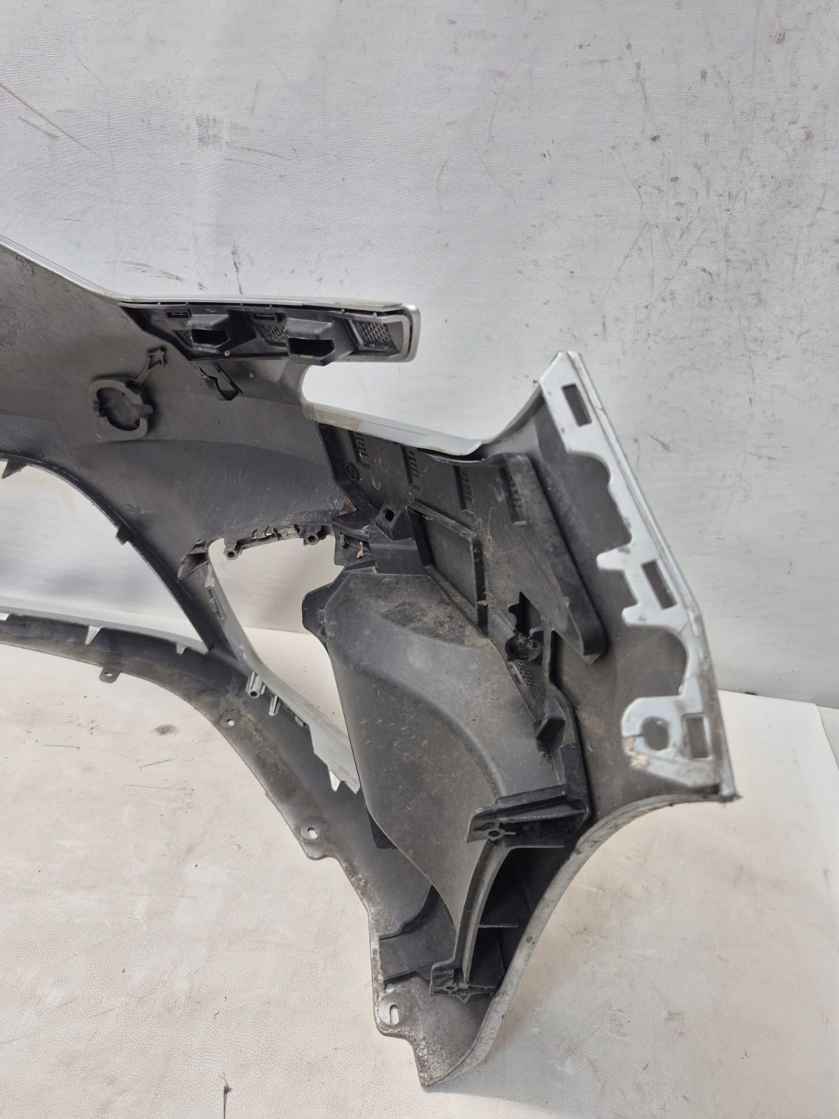 RENAULT CLIO V 5 19-23 bumper front front