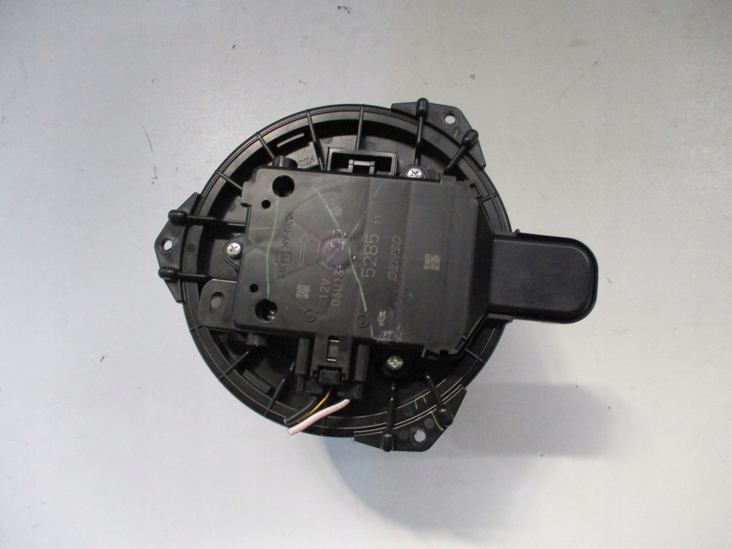 Wentylator nagrzewnicy TOYOTA CHR