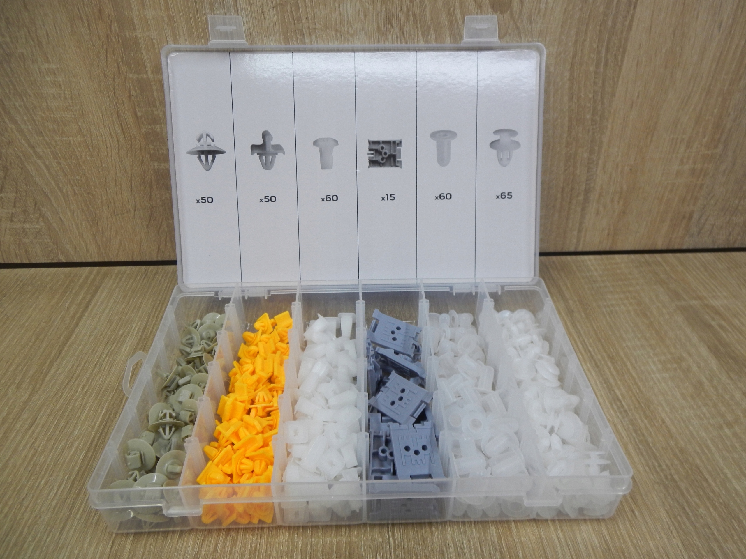 Spinki tapicerki samochodowej RENAULT 300szt NEO Mark Other