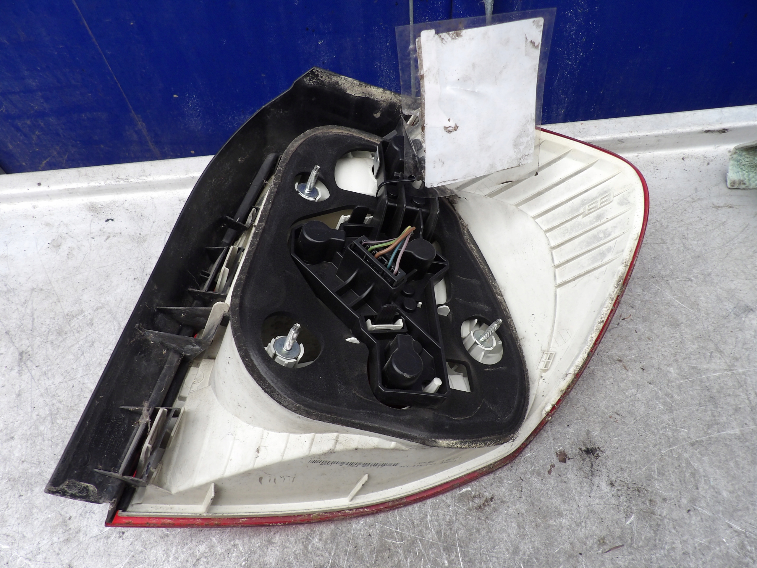 BMW 120d E87 light rear left