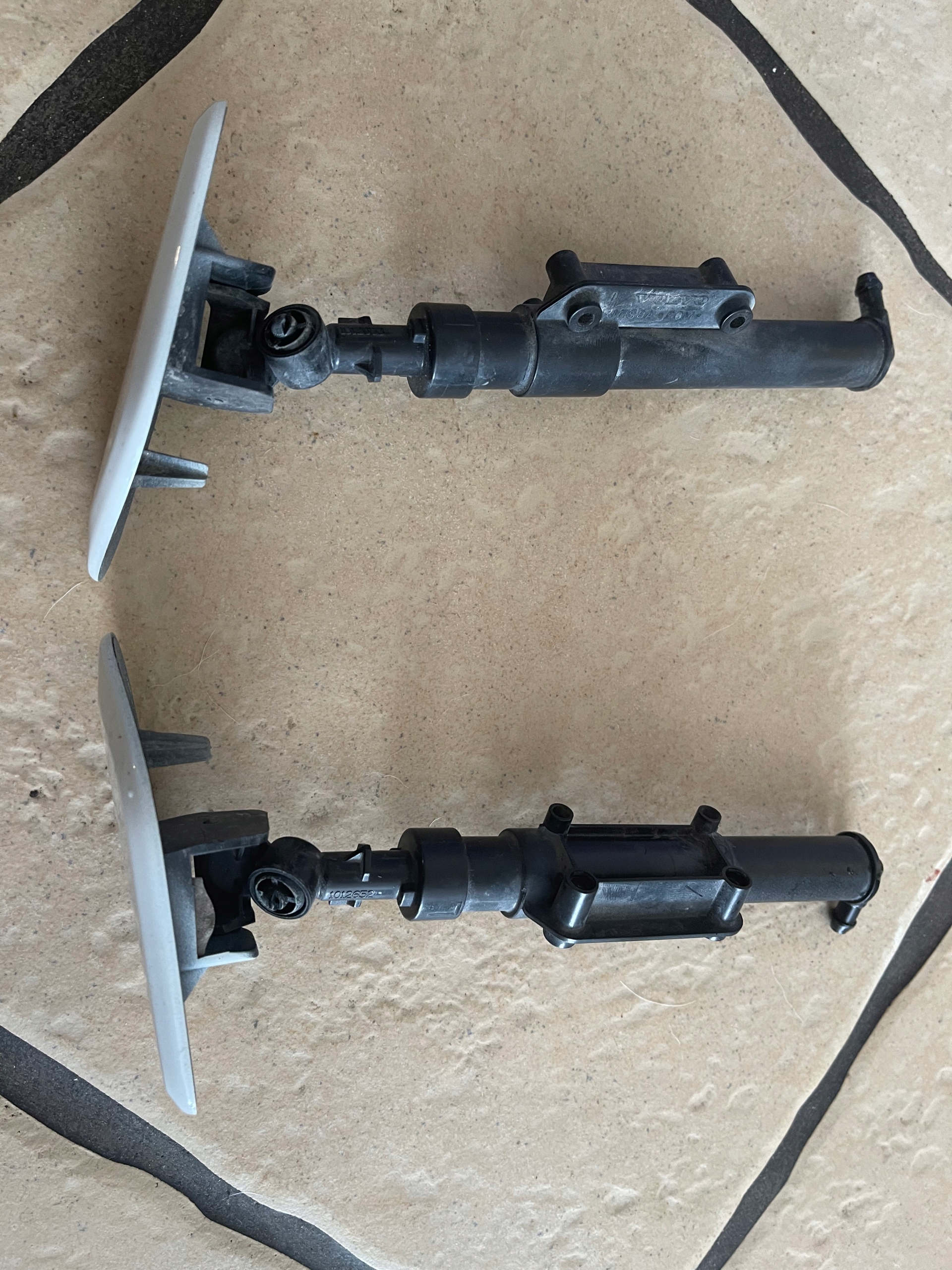 Volvo XC70 14-16 шайба лампи оригінал