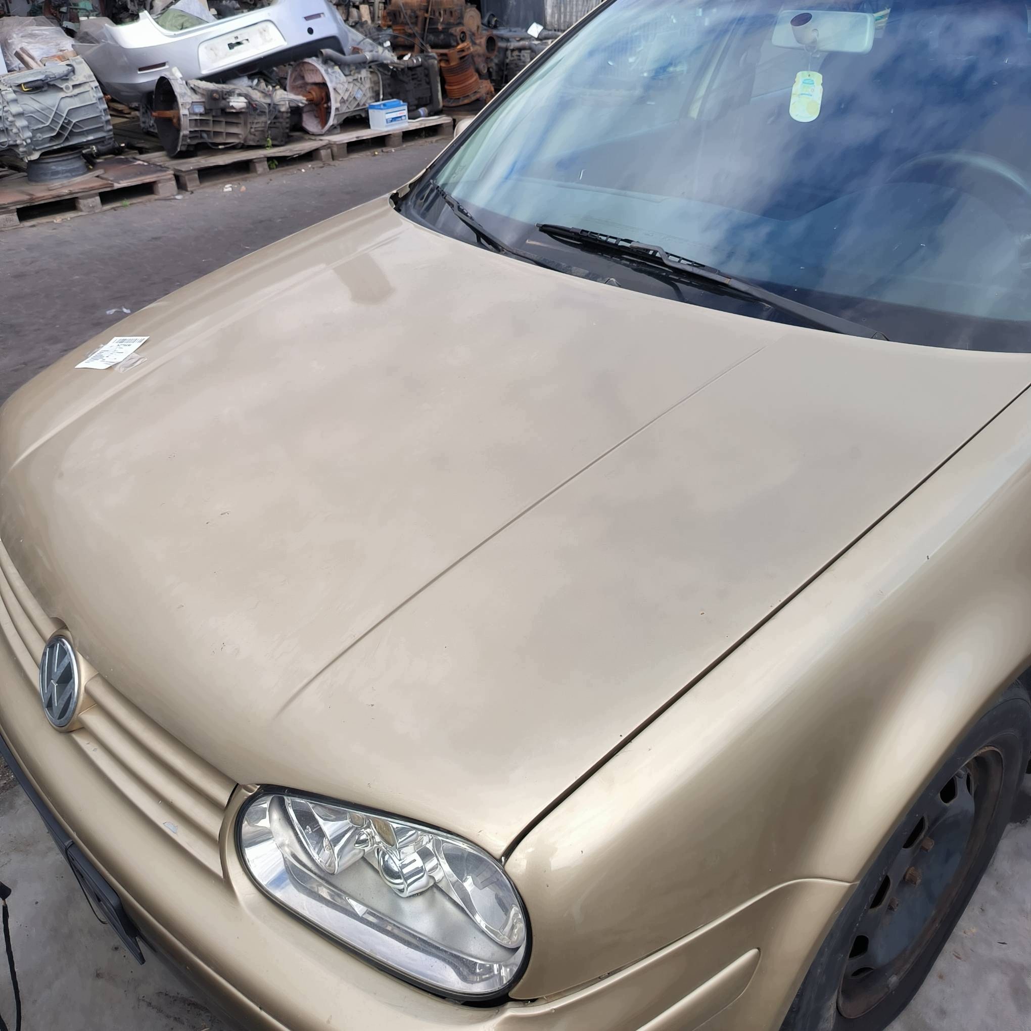 Capot LA1W VOLKSWAGEN GOLF IV