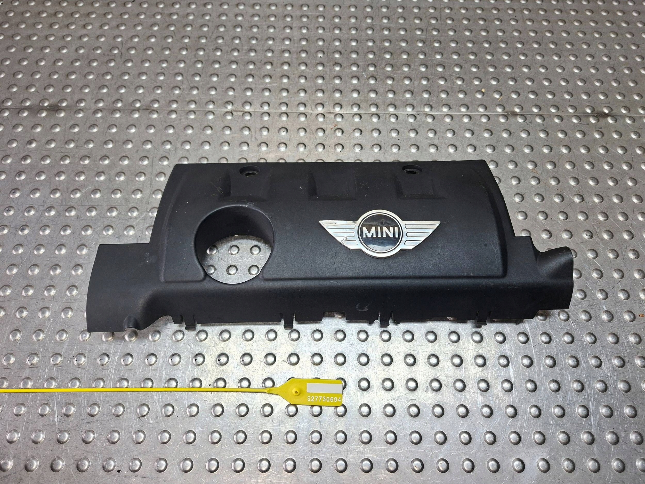 obal kryt MOTORU MINI COOPER R56 06- 1.4 1.6 a M04013A150