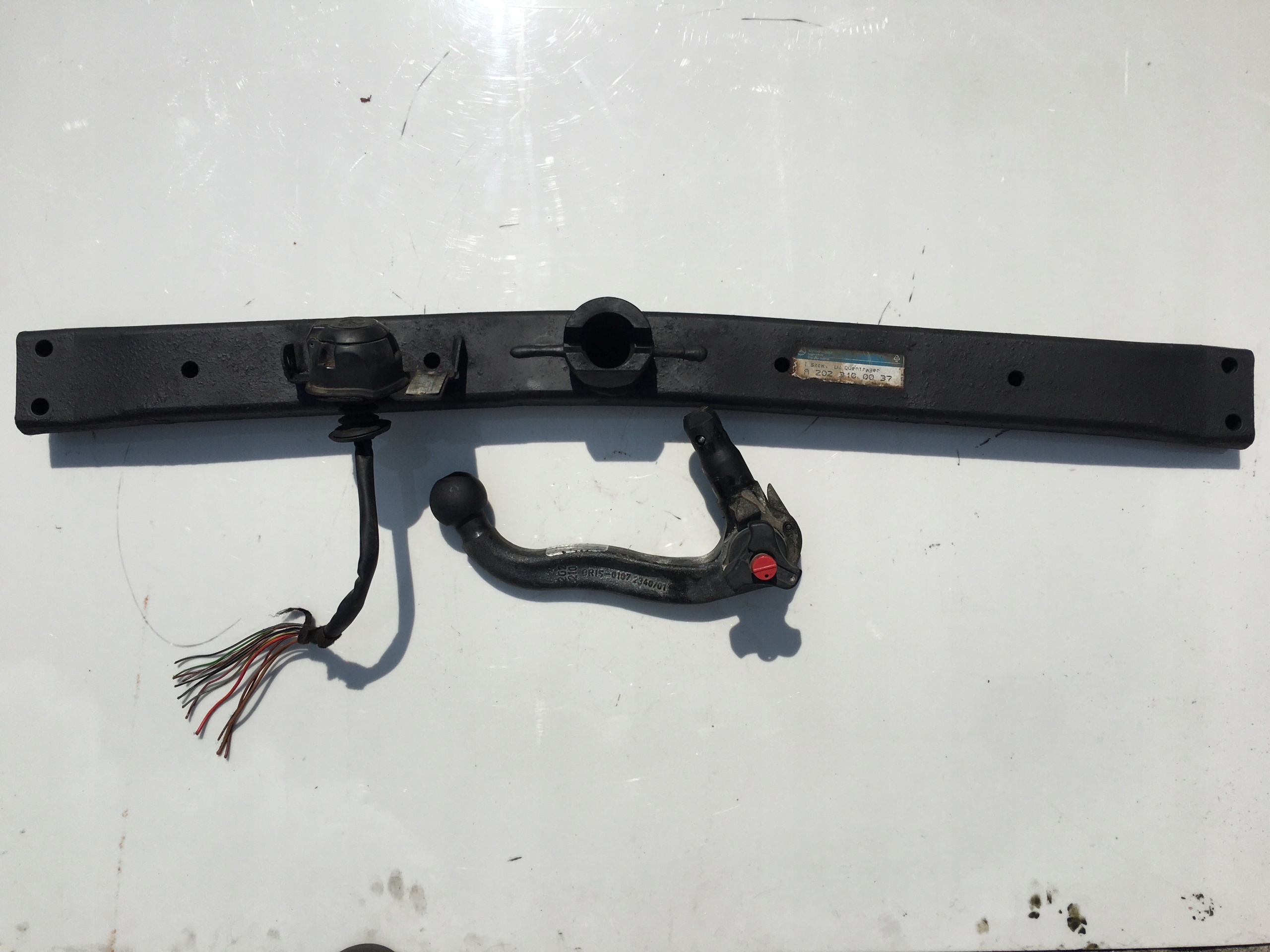 MERCEDES C KLASA W202 KOMBI HAK HOLOWNICZY ORIS