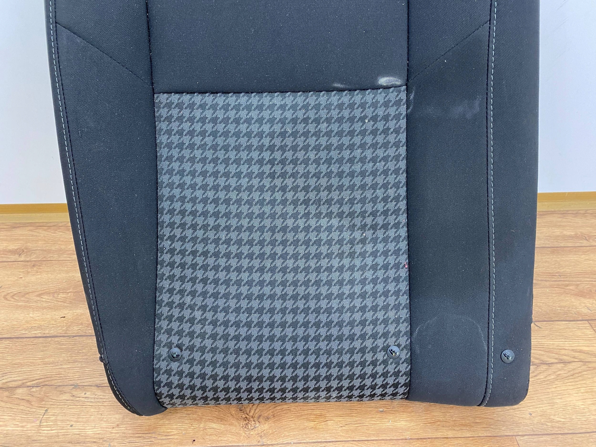 Sitz oparcie verkleidung hinten Dodge Challenger 2015+