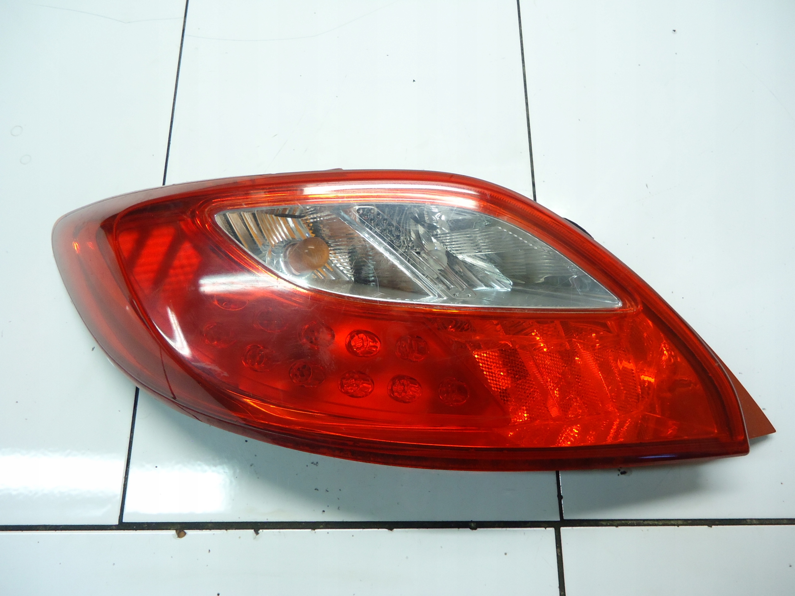 MAZDA 2 light left left rear part D651 51160 K2442