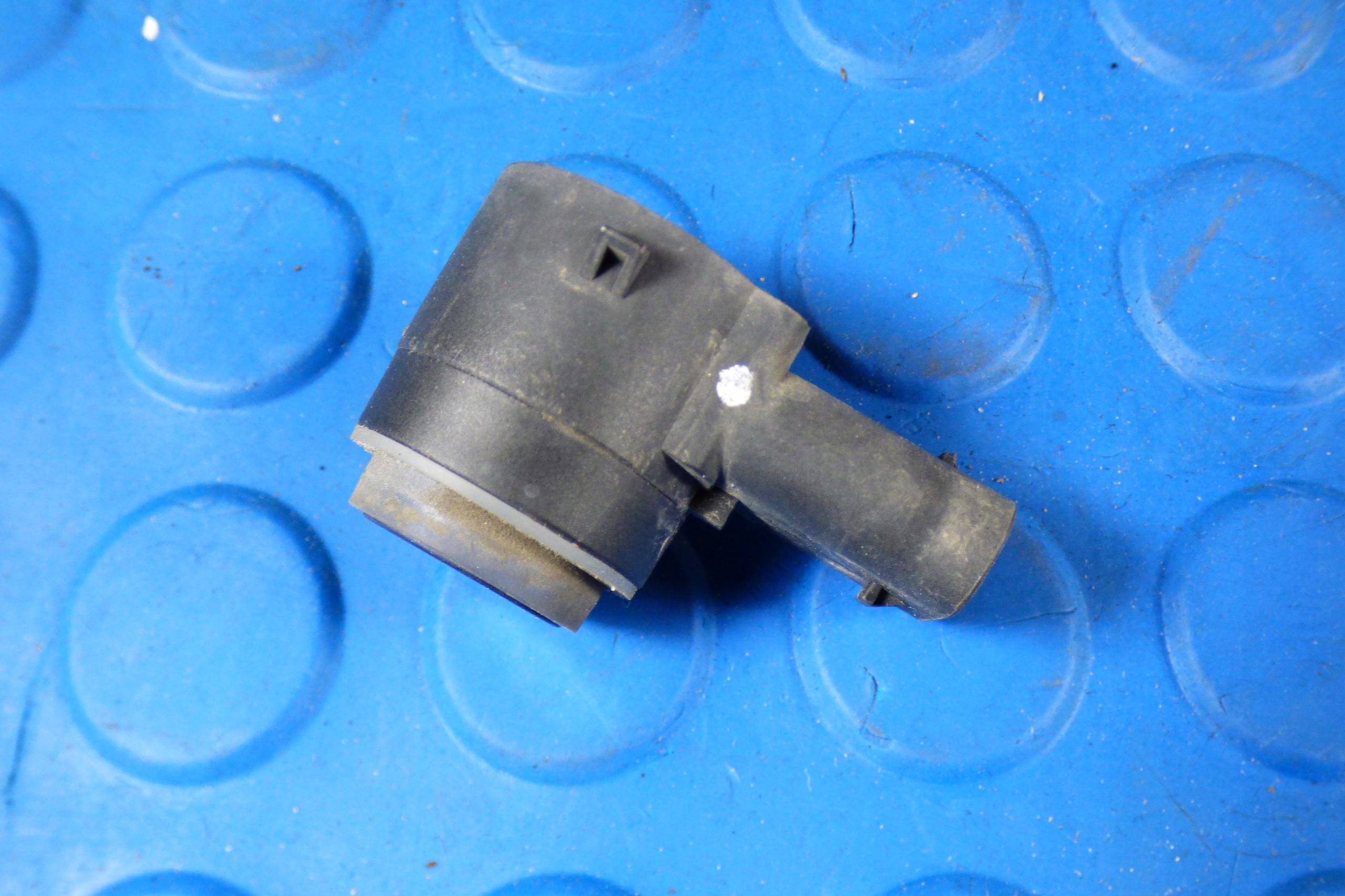 Sensor Parken PDC 39202076 stBDB LAKIER Z23F OPEL ASTRA K V