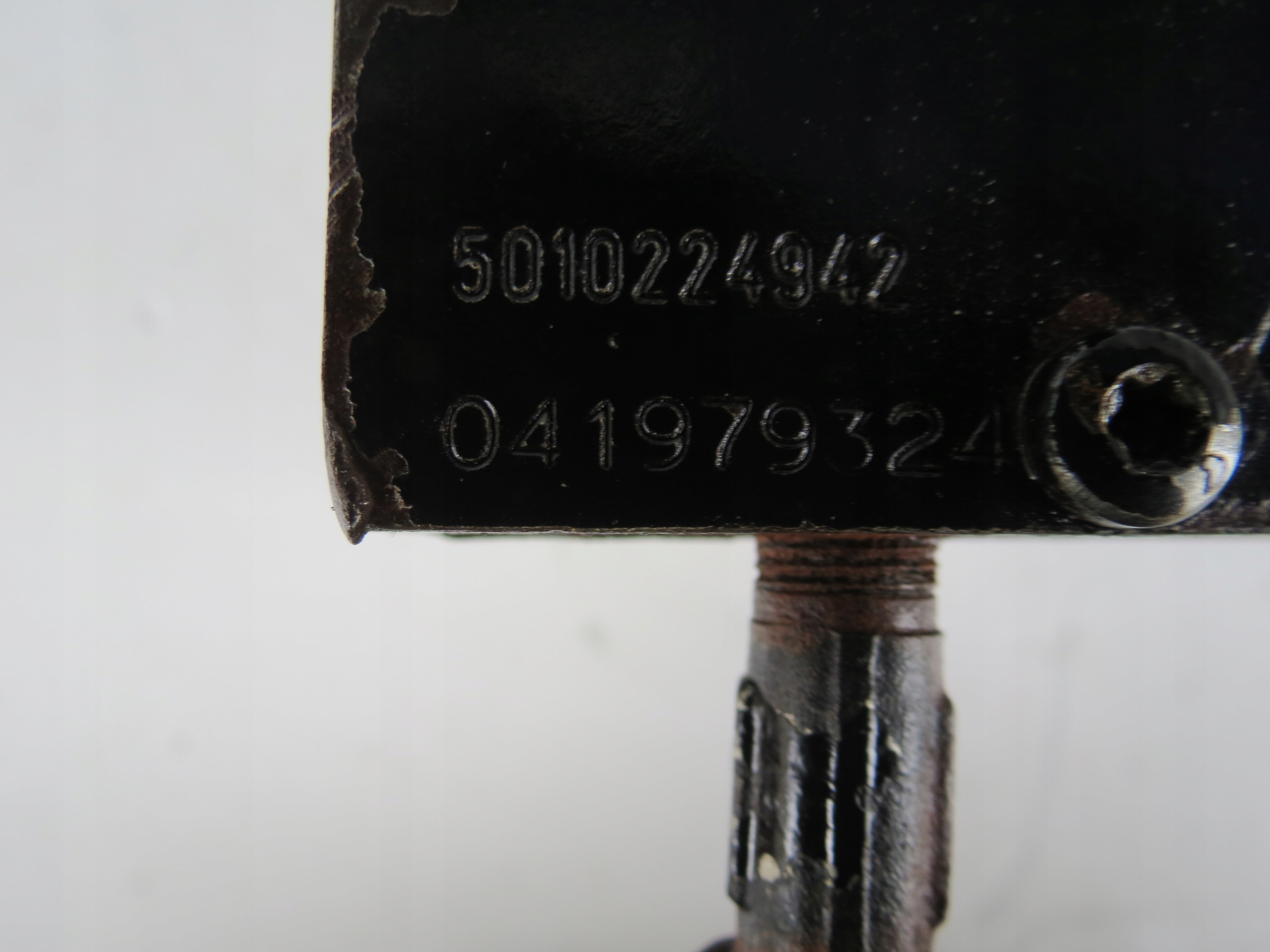 pump lifting cabs 124 420R 5010224942