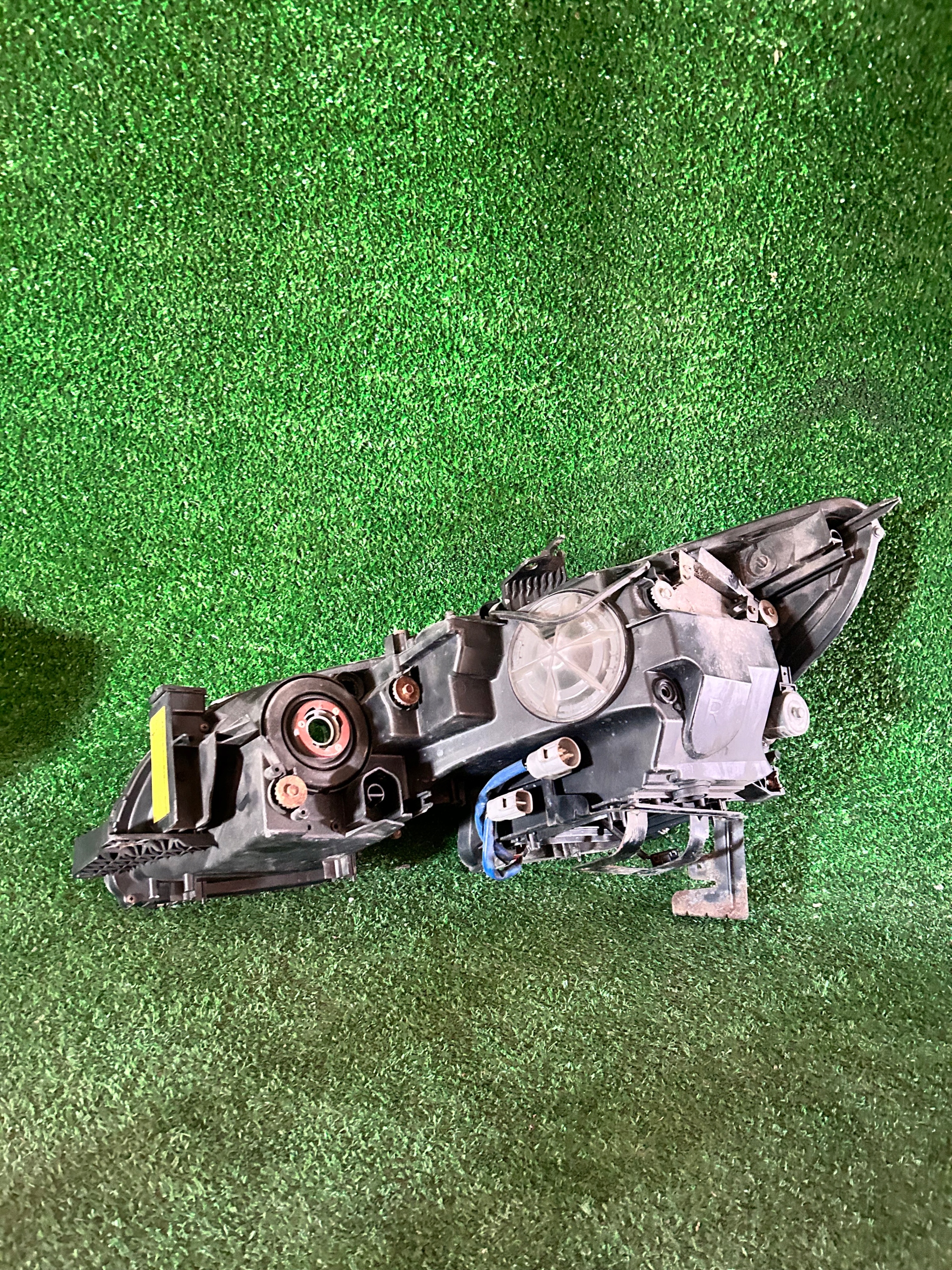 REFLEKTOR right LEXUS GS III XENON