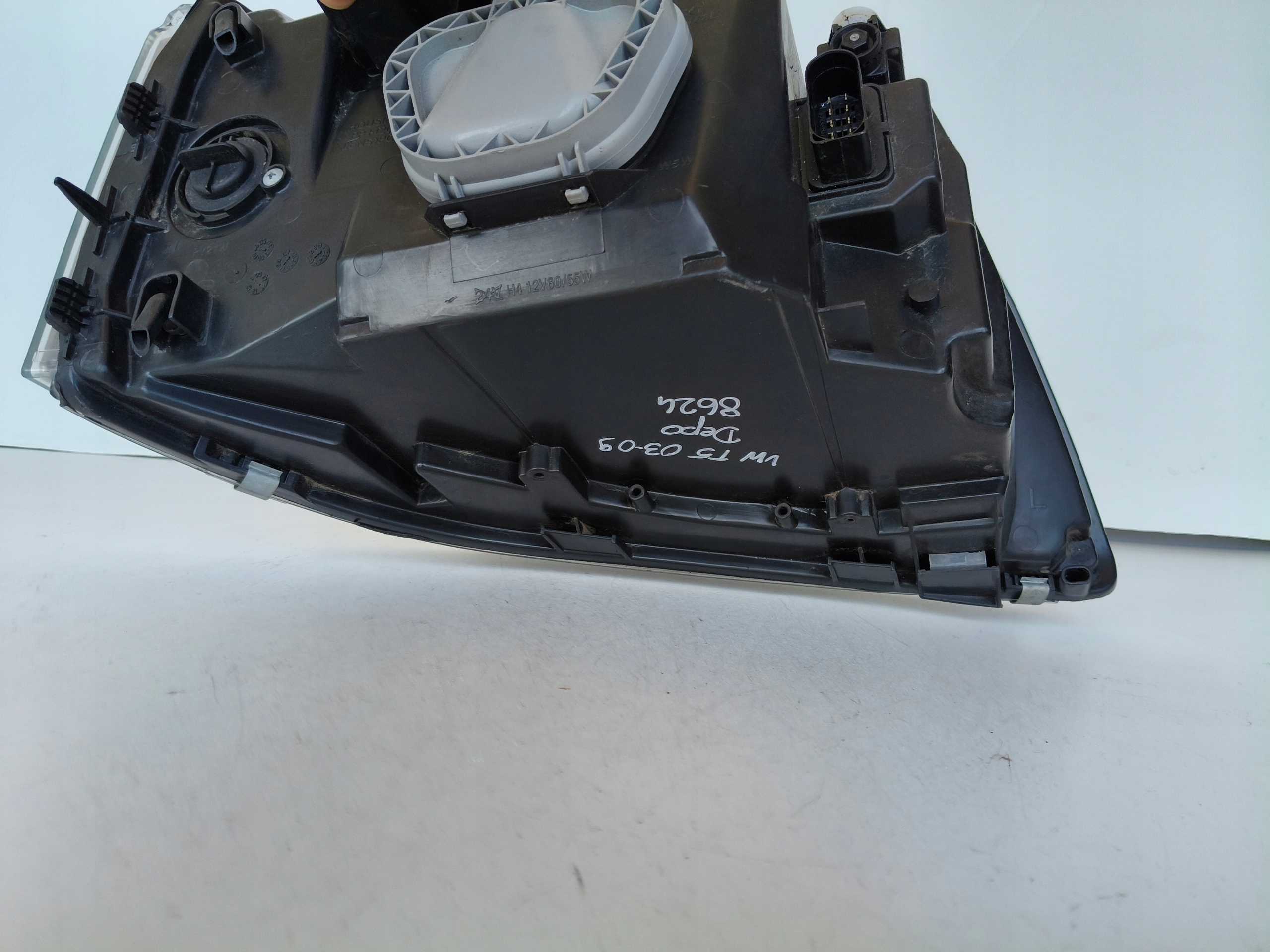 light left REFLEKTOR VW T5 7H 7H0 03-09