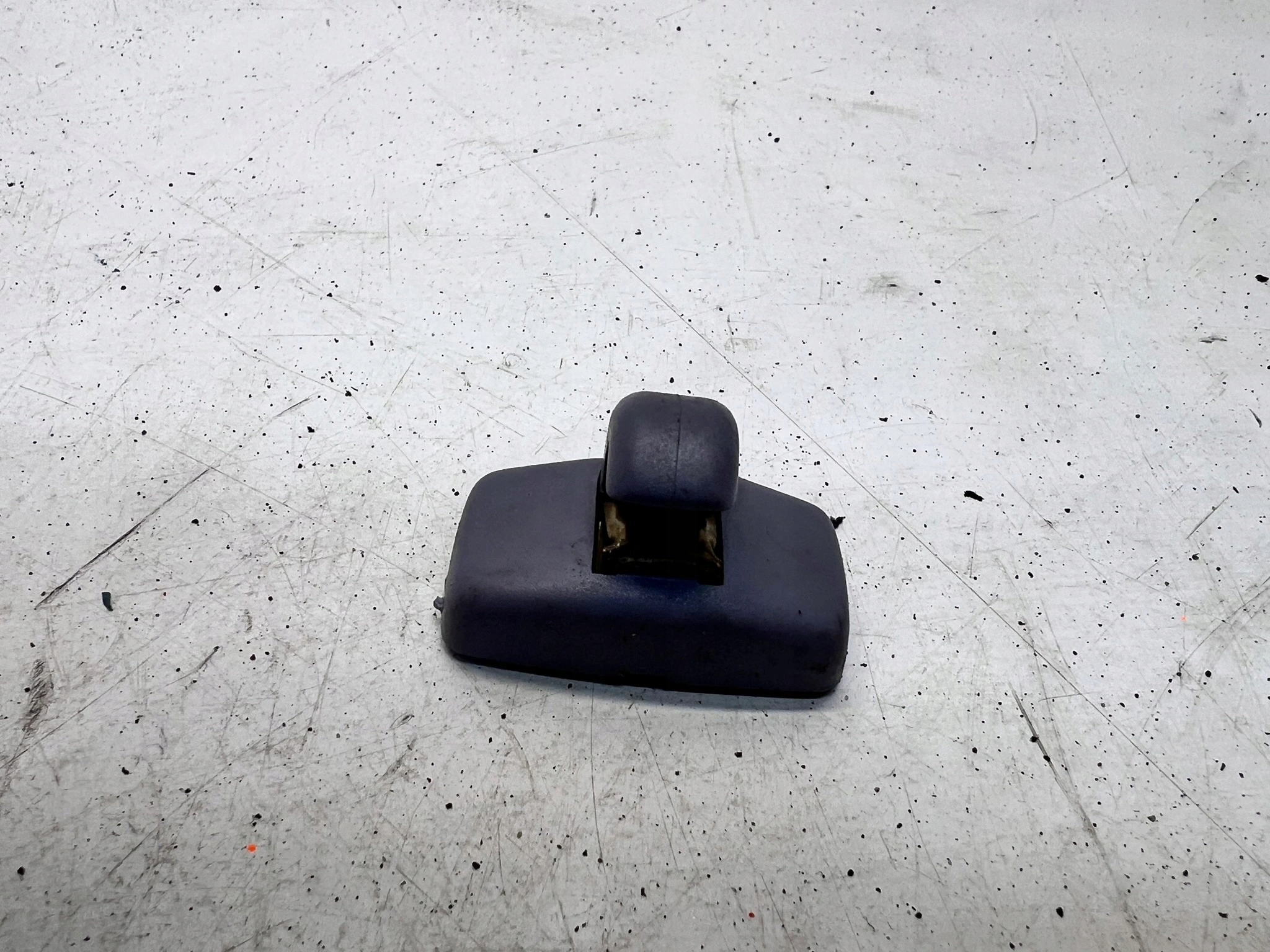 bracket HACZYK sun visor AUDI A3 8L 443857562B blue