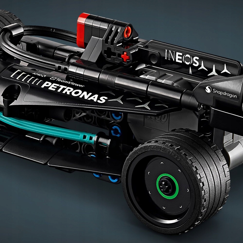 LEGO TECHNIC Mercedes-AMG F1 W14 E Performance Pull-Back 42165 Liczba elementów 240 szt.