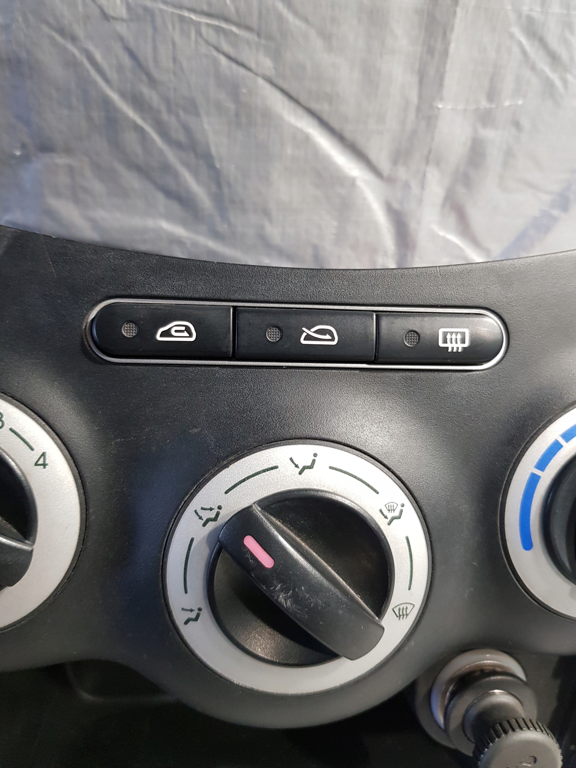 PANEL BOCCHETTE 97250-0X0104X HYUNDAI I10