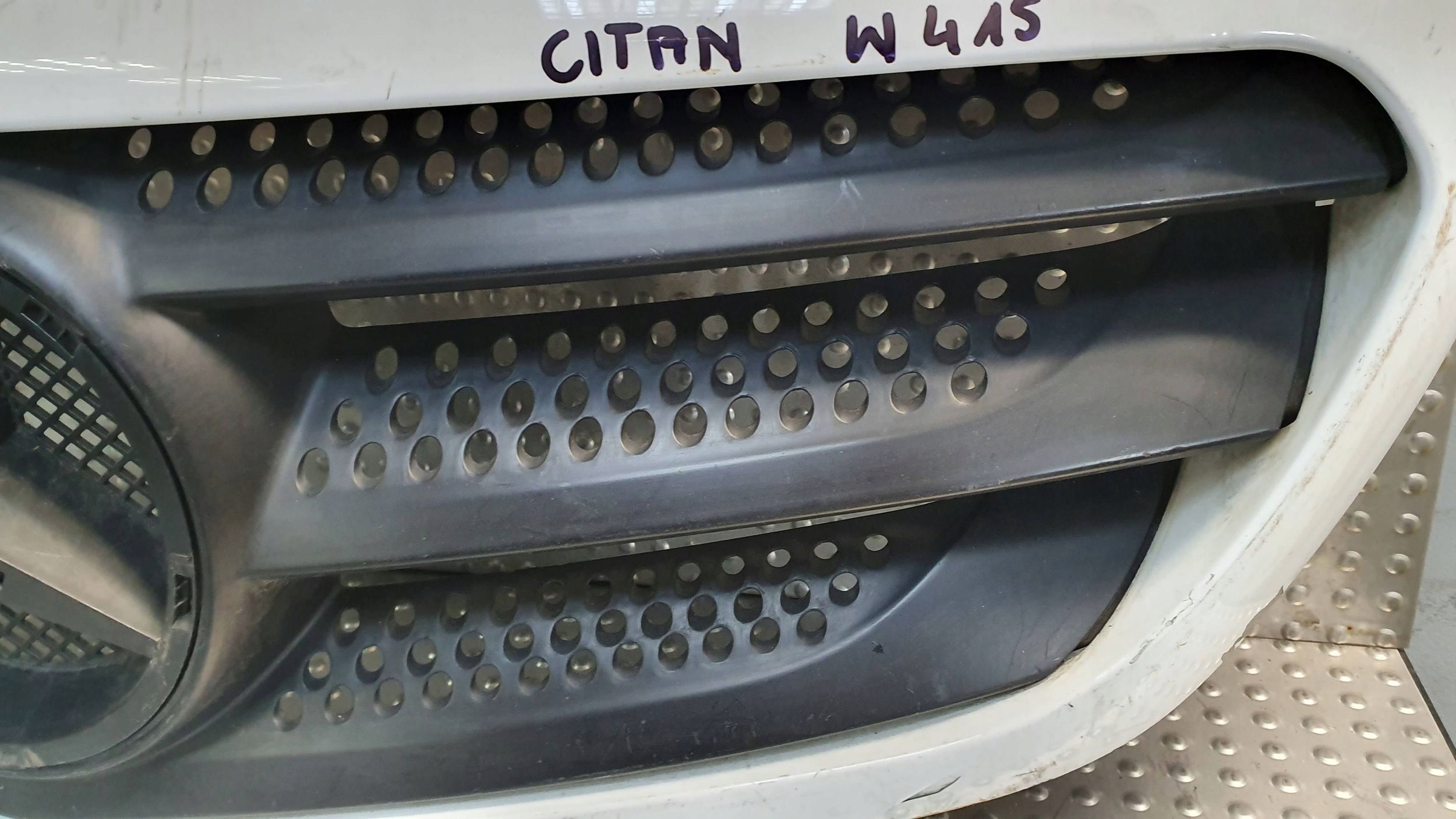 Grill Grill MERCEDES-BENZ CITAN W415 12