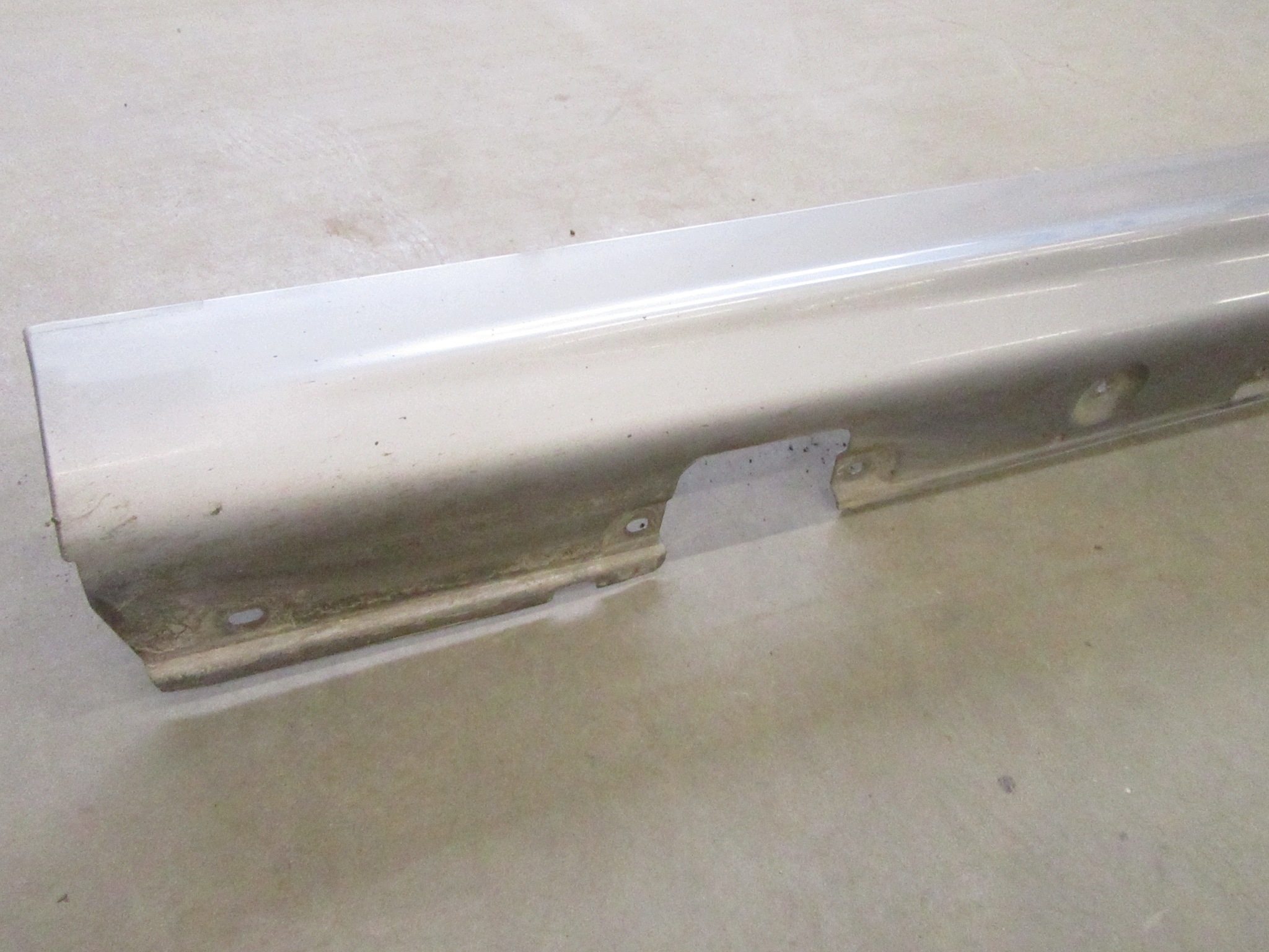 moulding threshold cap left BMW 3 e46 sedan KOMBI Silbergrau A08