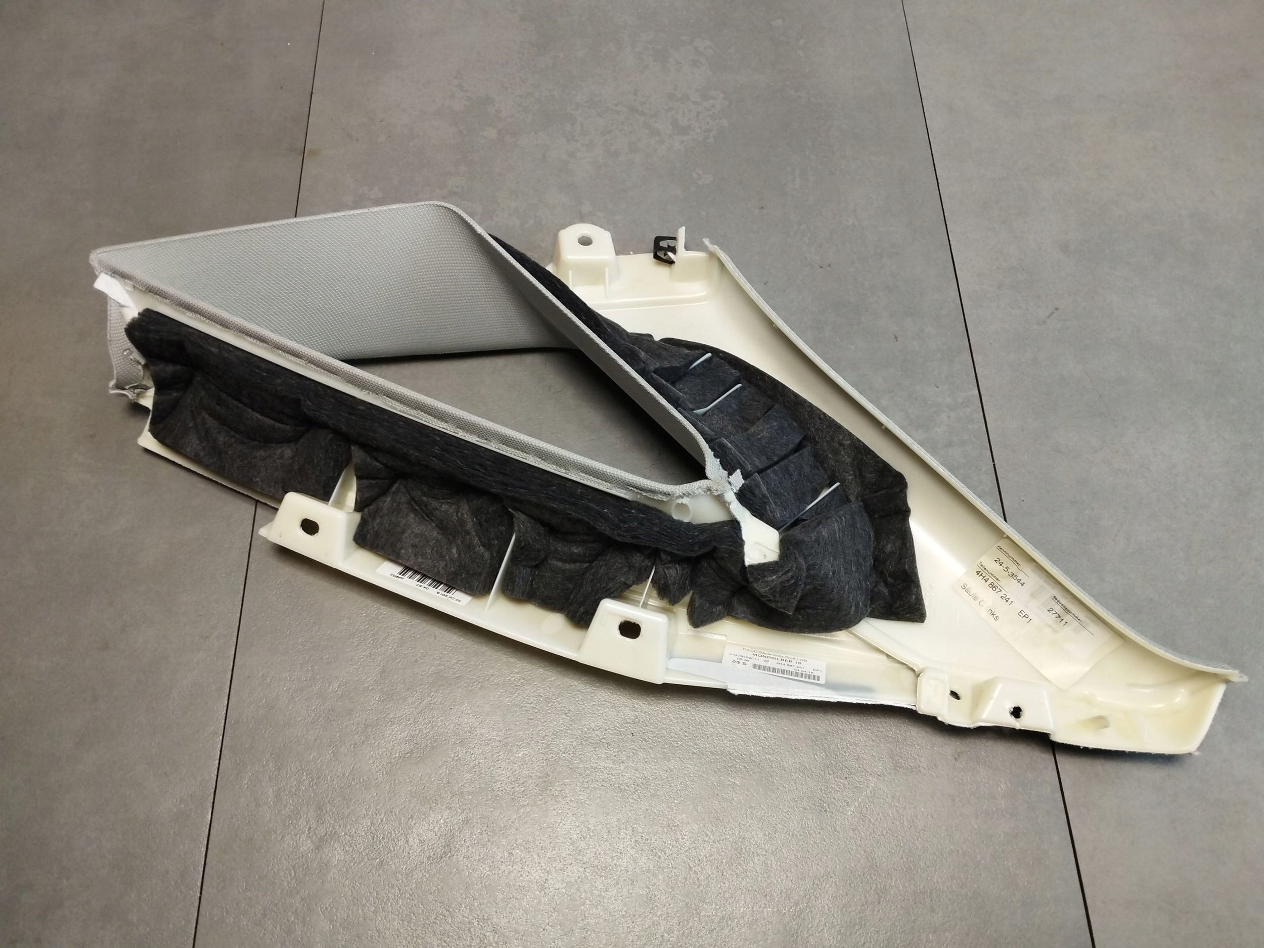Audi A8 D4 4H cover SLUPKA left 4H4867241