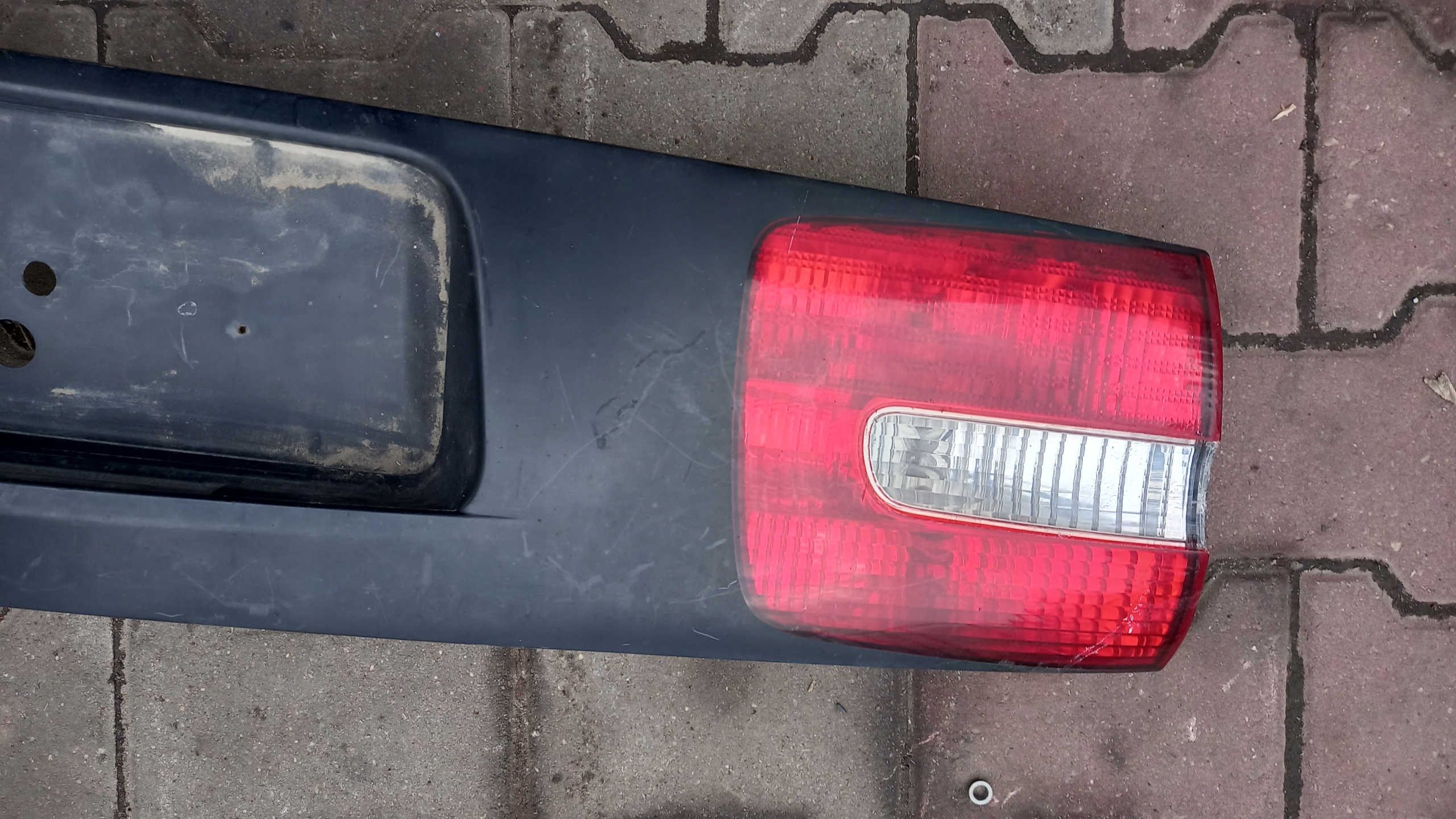 BLENDA KLAPY VOLVO V40 01R KOMBI 1.9DCI Producent części Volvo OE