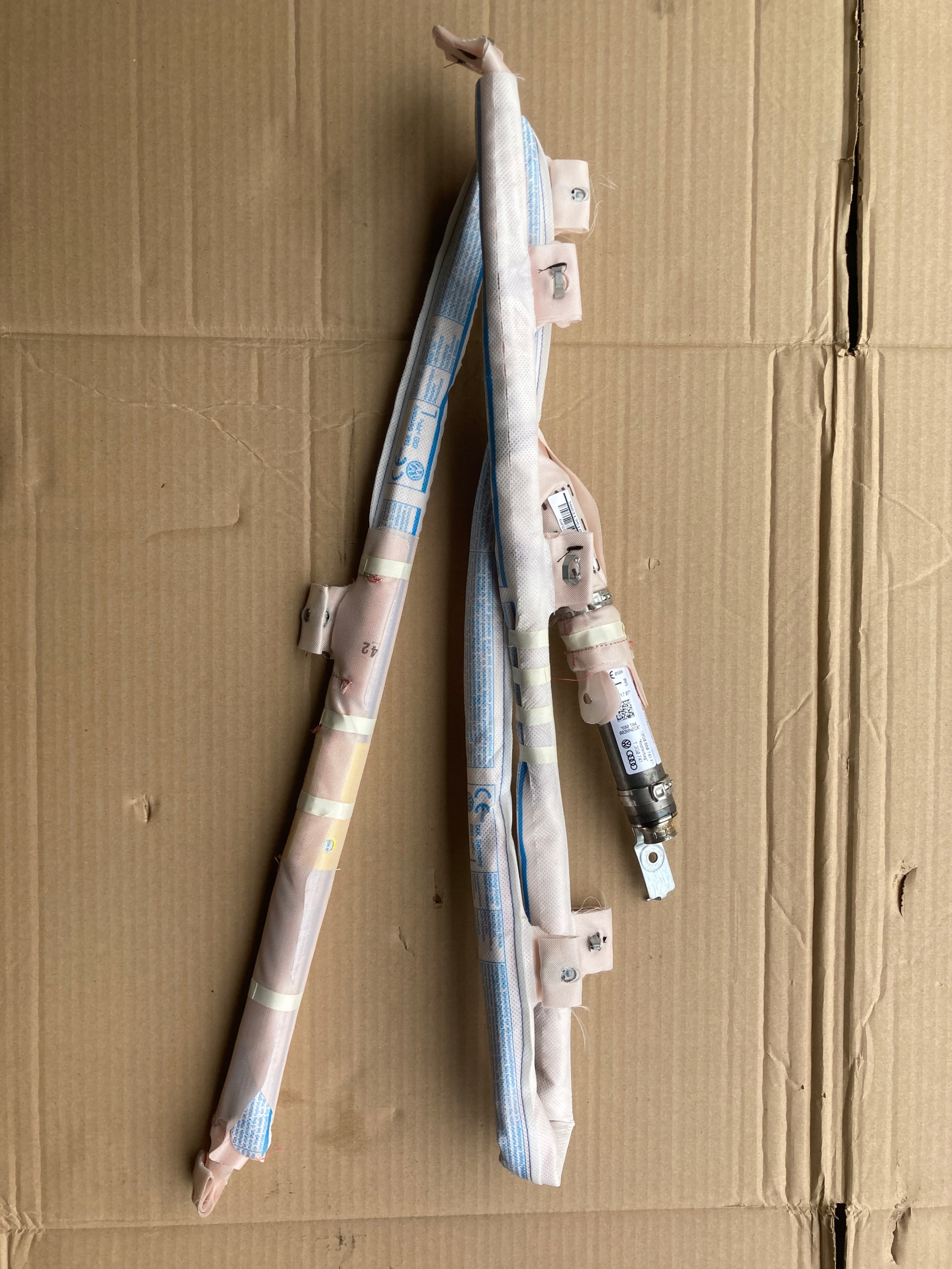 Занавес левый VW PASSAT B8 3G0880741F