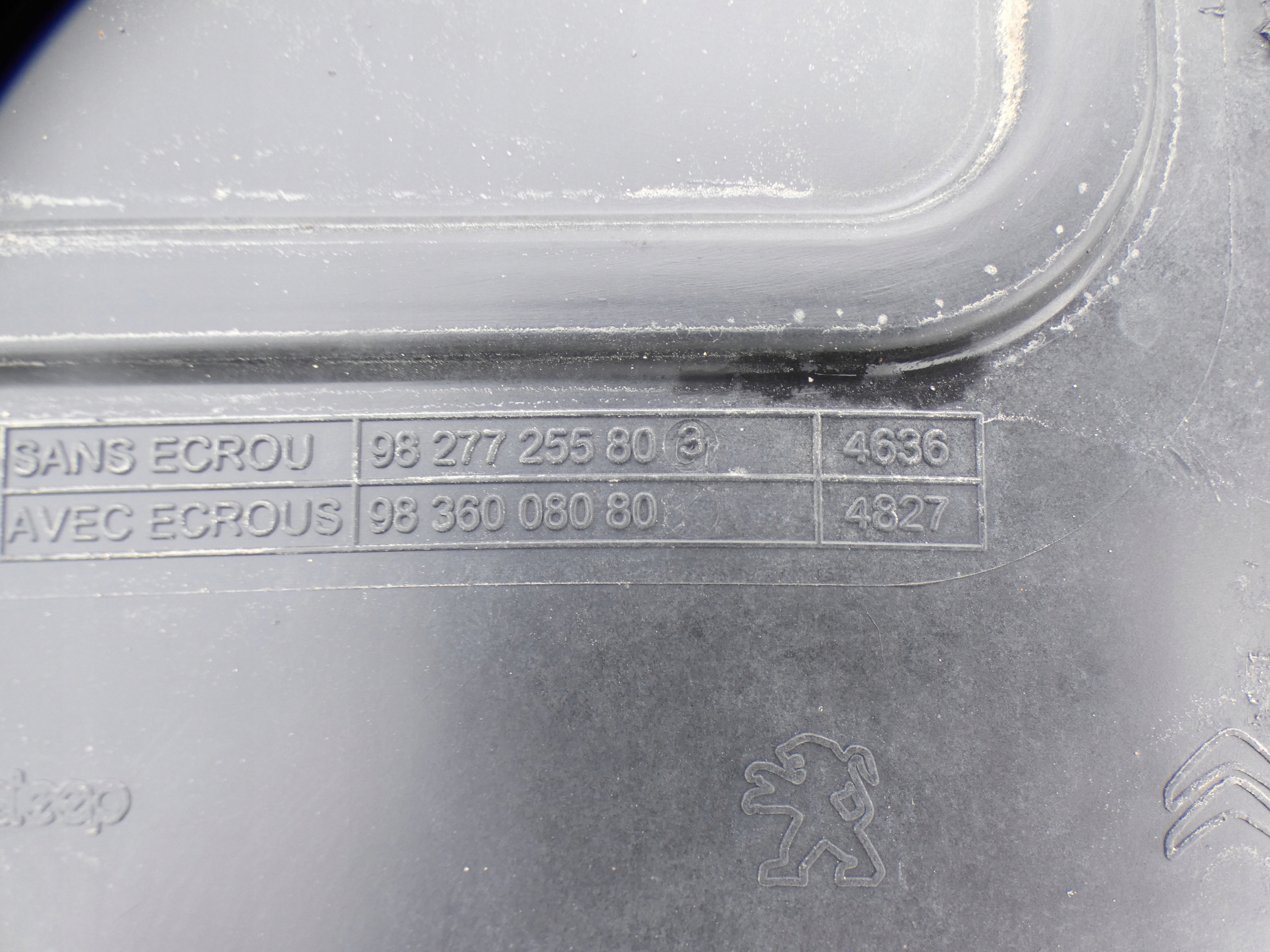 308 T10 cover chassis cover 9827725580